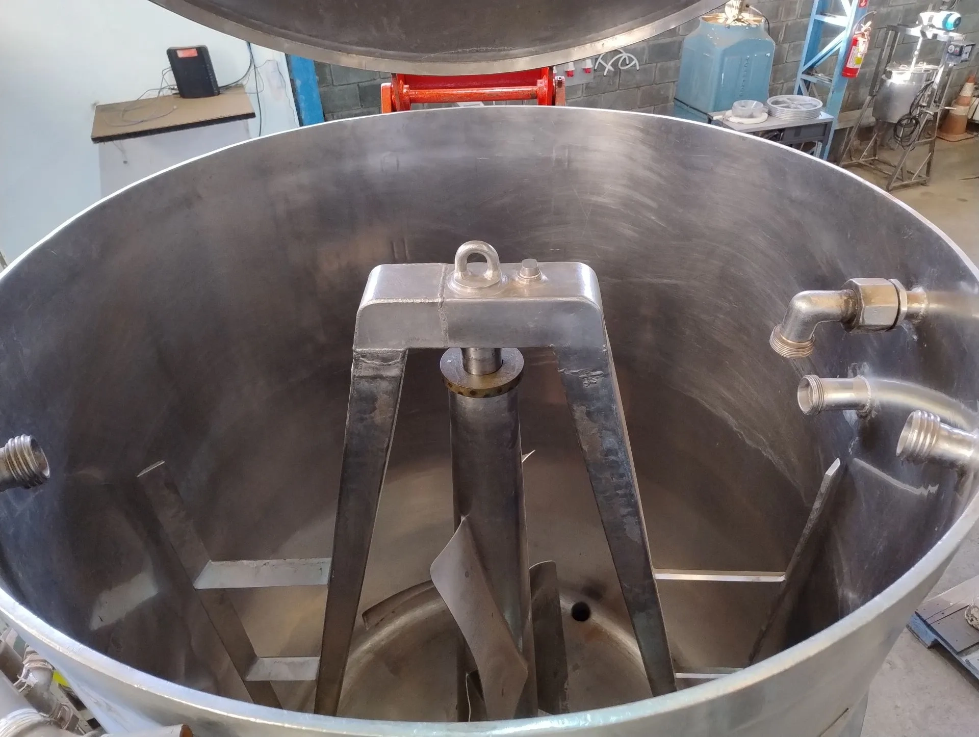 cozinhador-a-vapor-capacidade-1800-litros