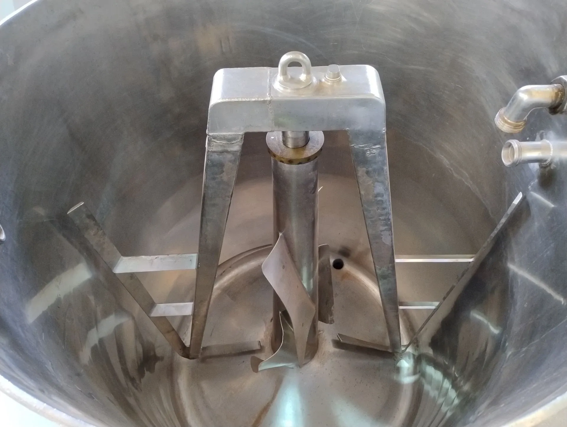 cozinhador-a-vapor-capacidade-1800-litros