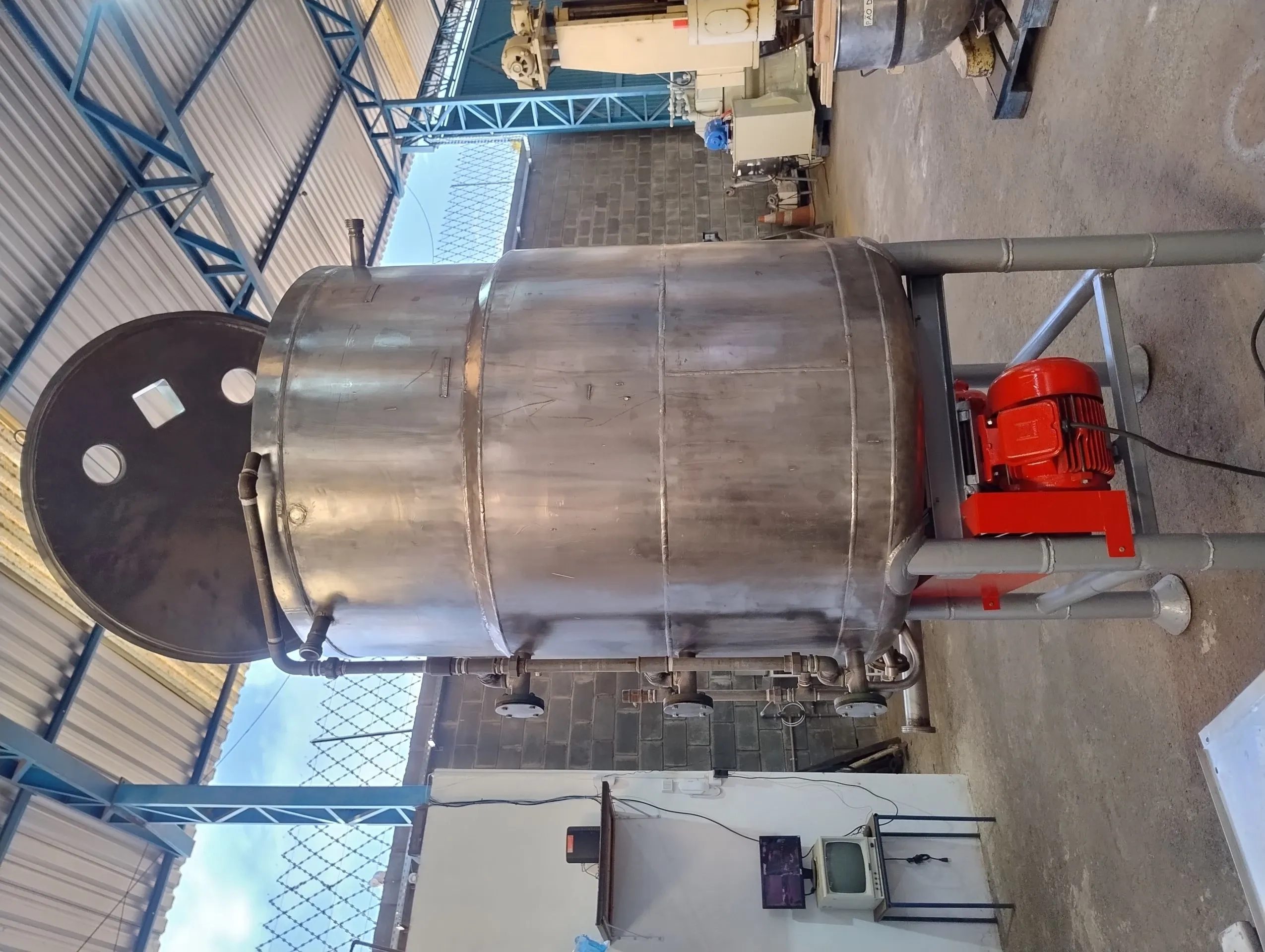 cozinhador-a-vapor-capacidade-1800-litros