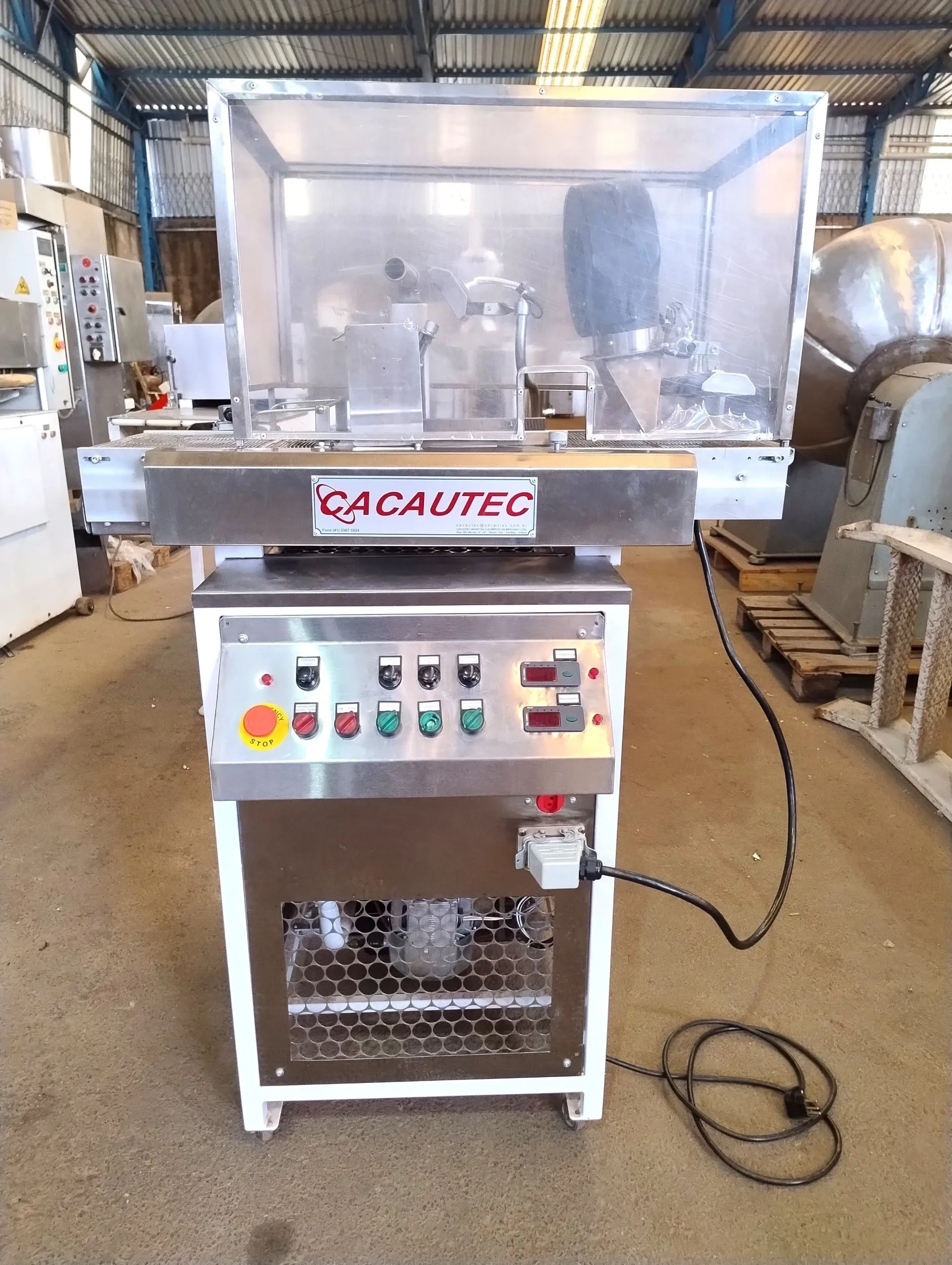 cobrideira-com-temperadeira-marca-cacautec