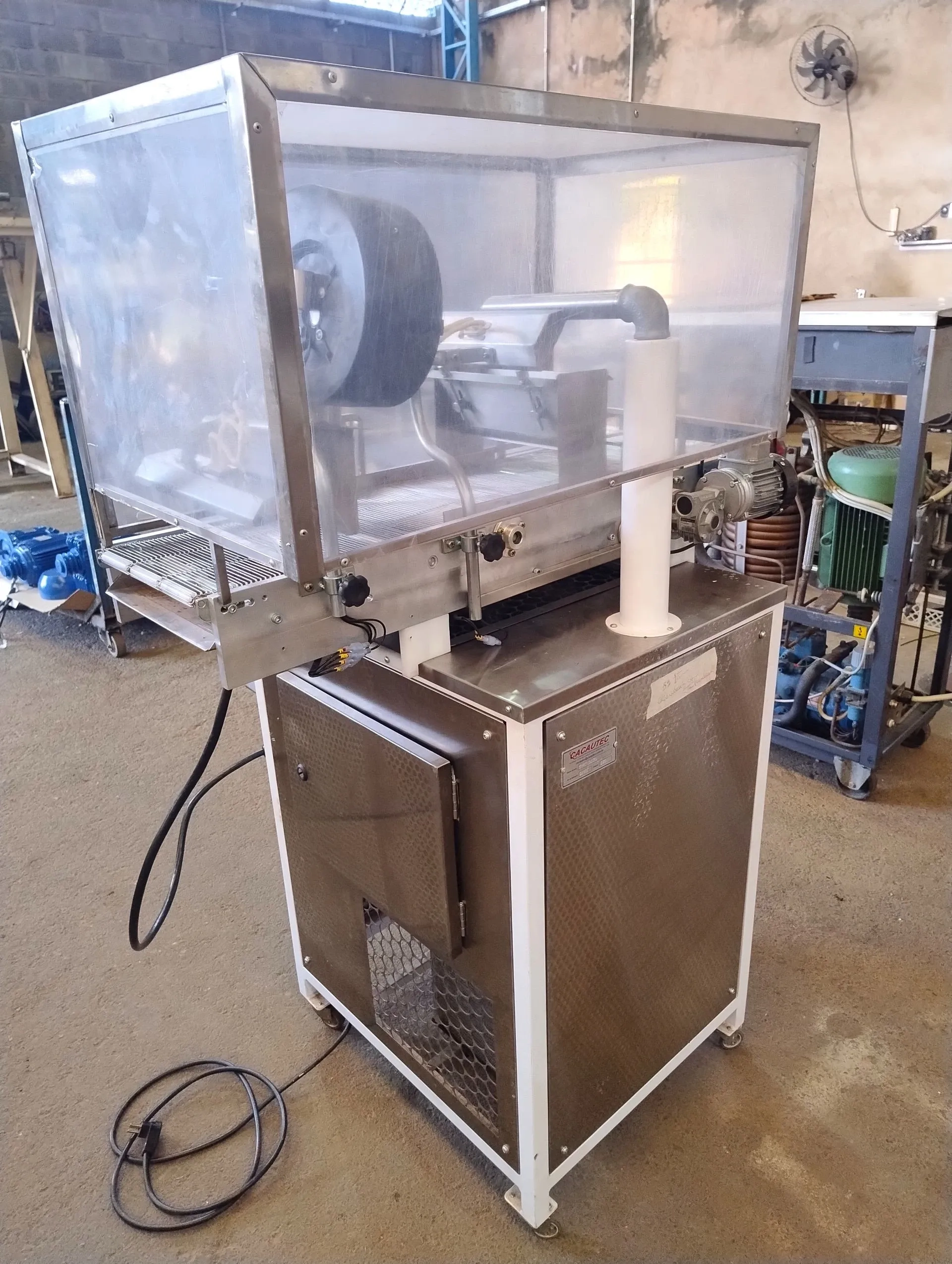 cobrideira-com-temperadeira-marca-cacautec