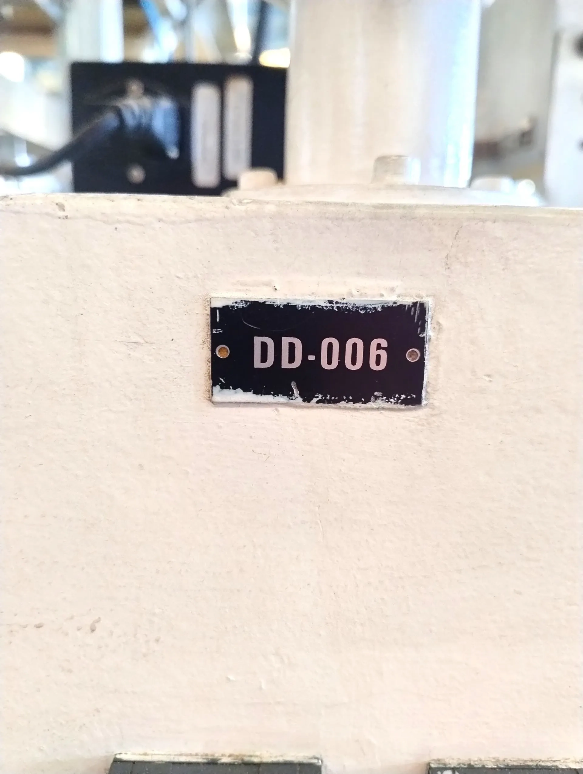 embaladora-empacotadora-volumetrica-vertical-em-aco-inox-marca-sandiacre