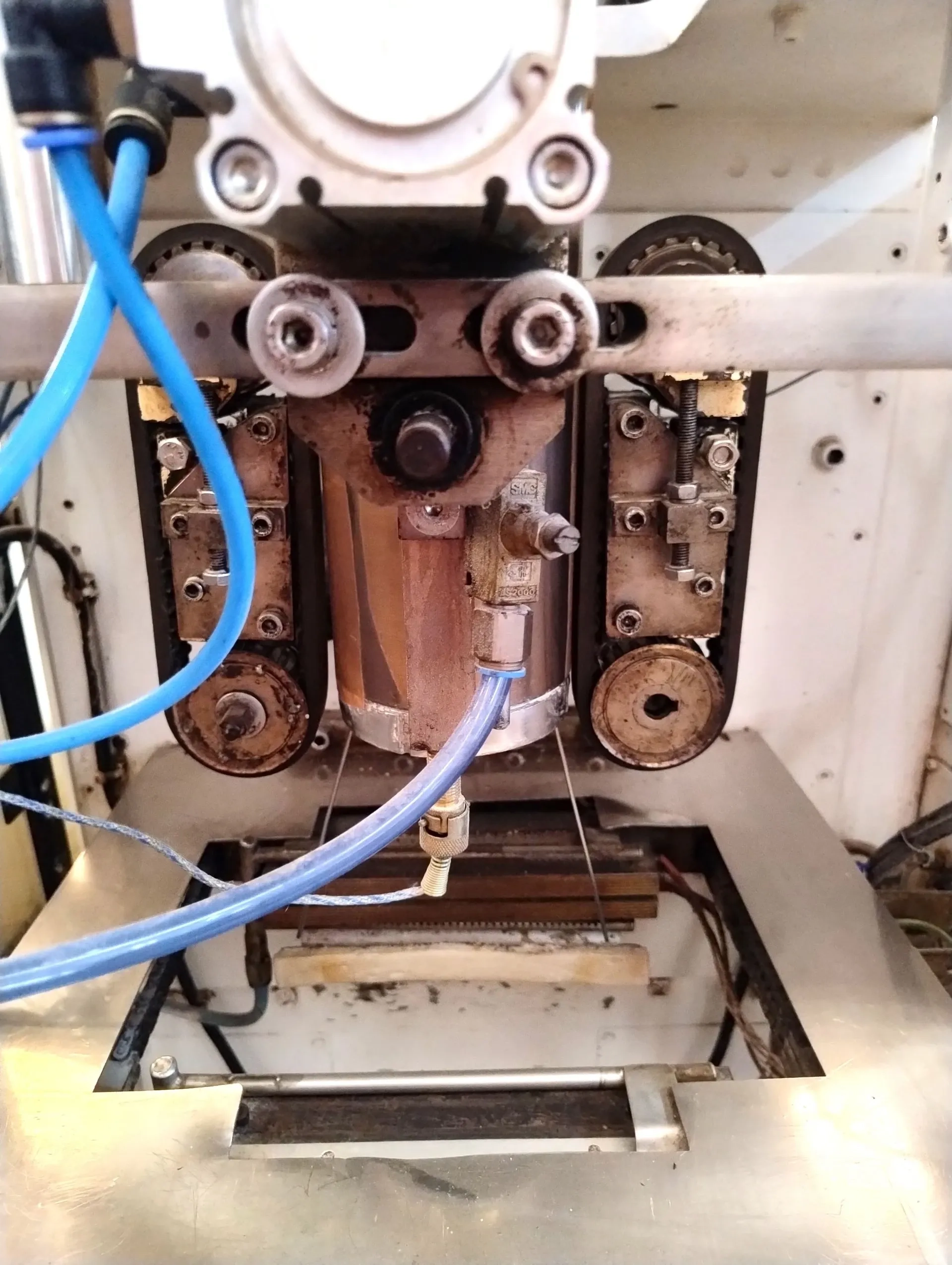 embaladora-empacotadora-volumetrica-vertical-em-aco-inox-marca-sandiacre