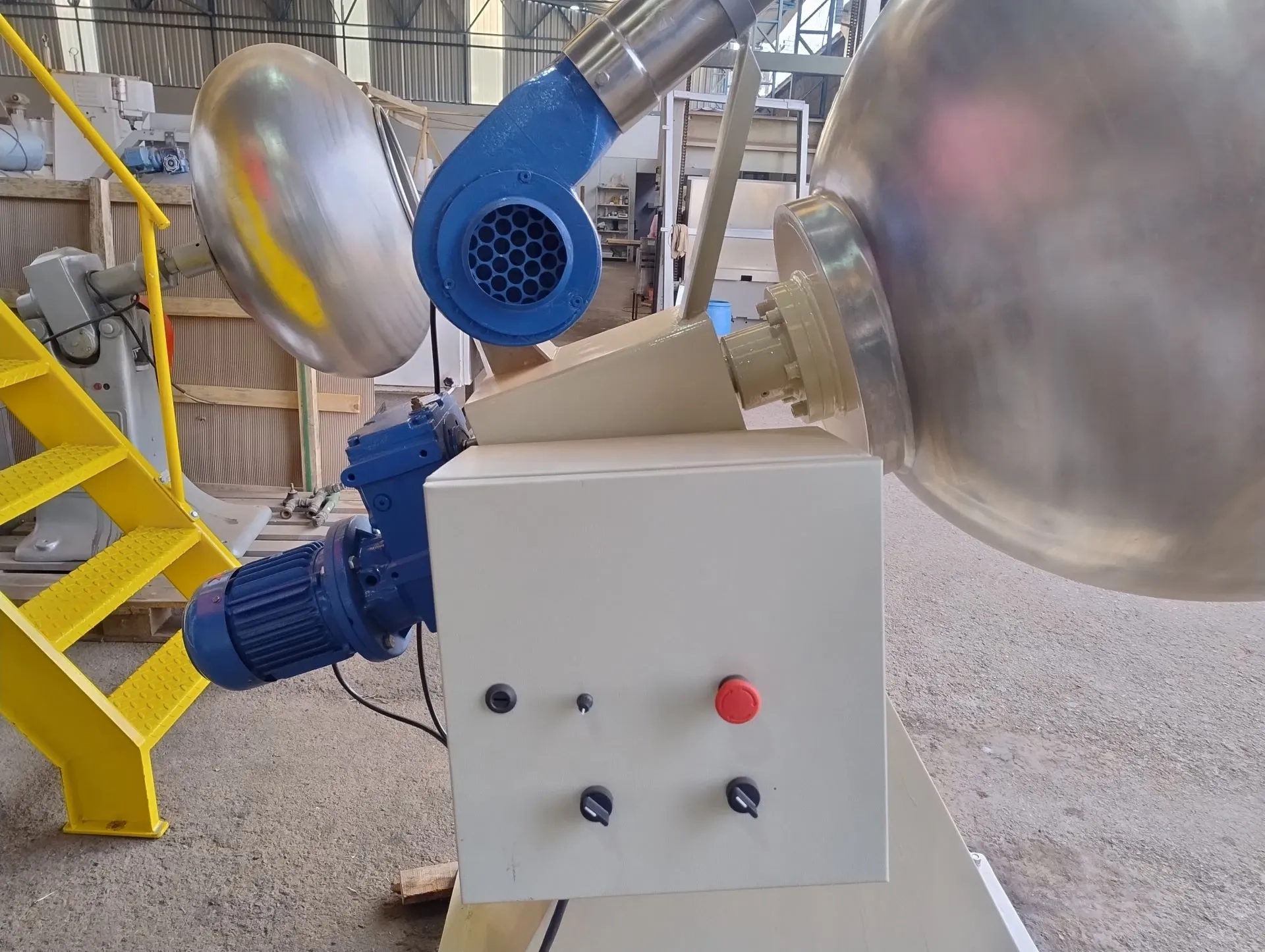 drageadeira-com-insuflador-capacidade-de-250-a-300-litros-biasinox