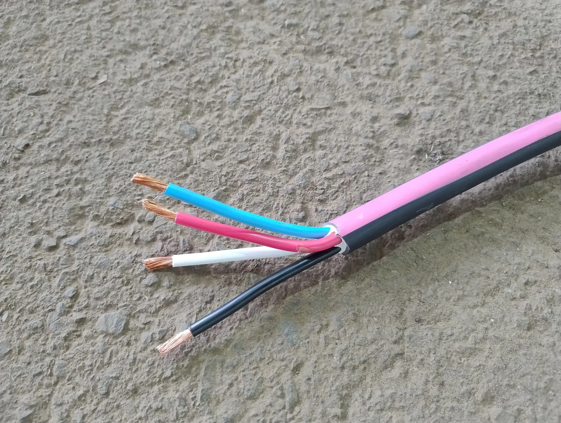 moedor-de-carnes-industrial-marca-ibrasmak