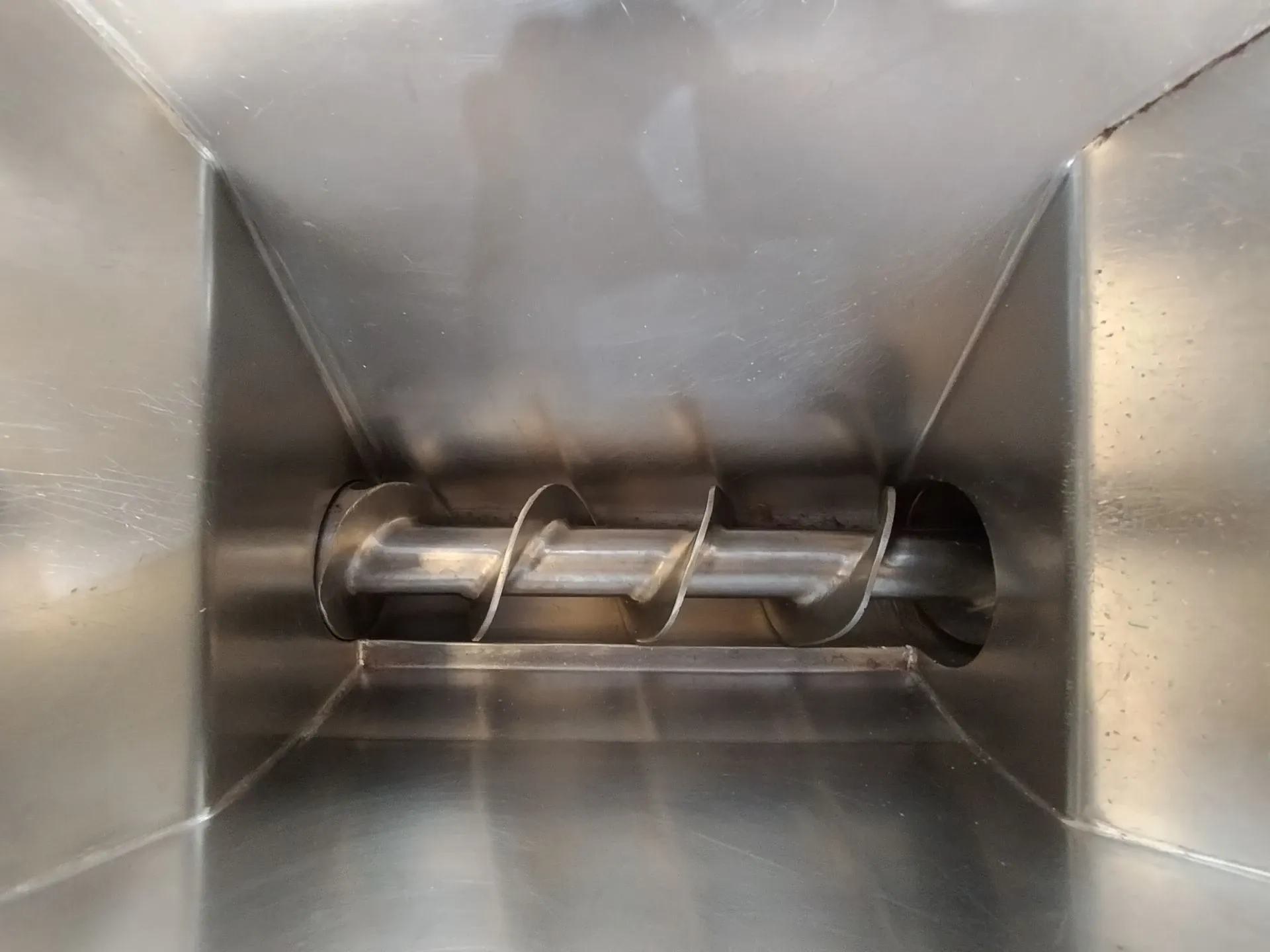 moedor-de-carnes-industrial-marca-ibrasmak