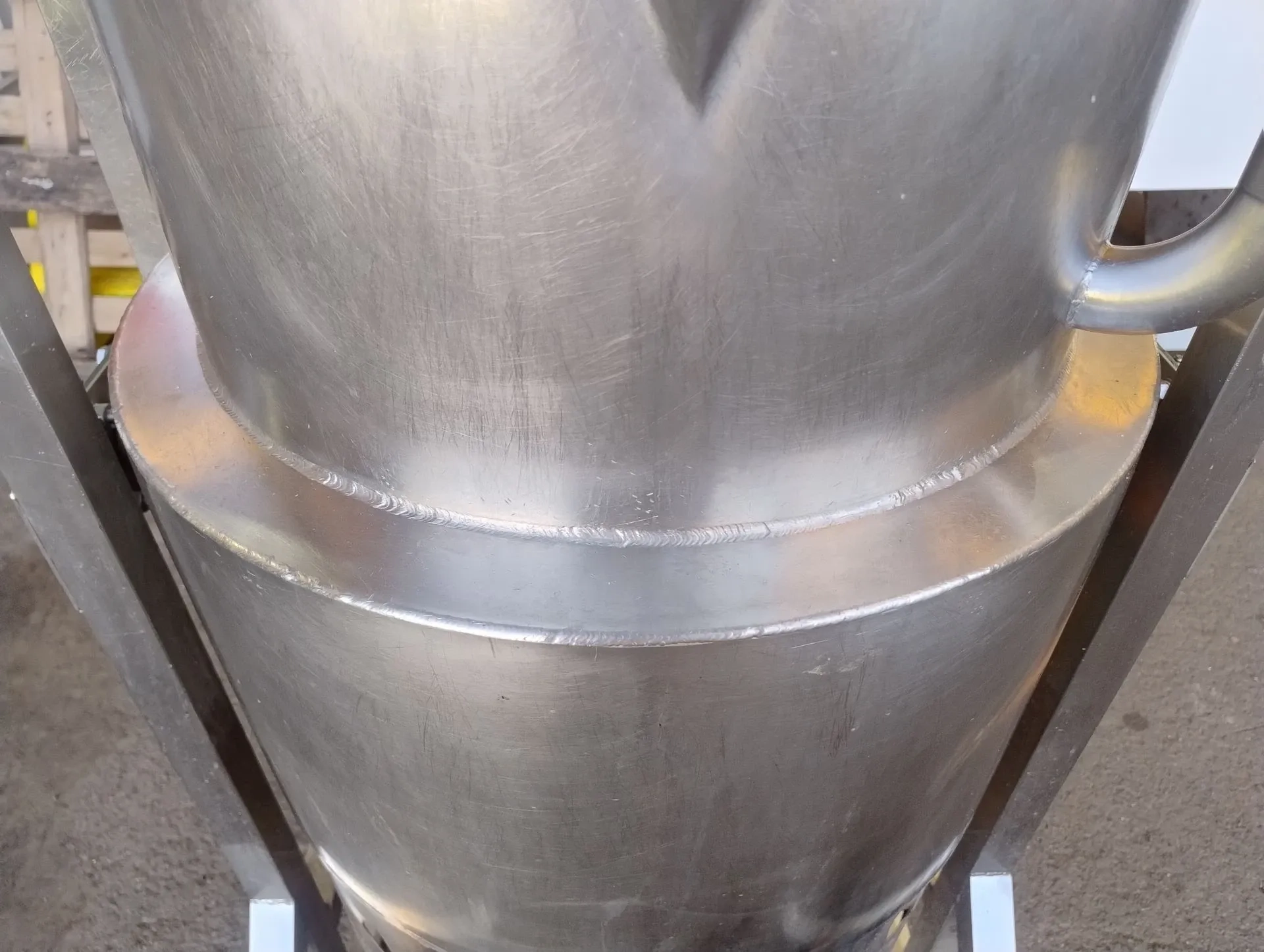 tacho-cozinhador-encamisado-a-gas-basculante-capacidade-100-litros