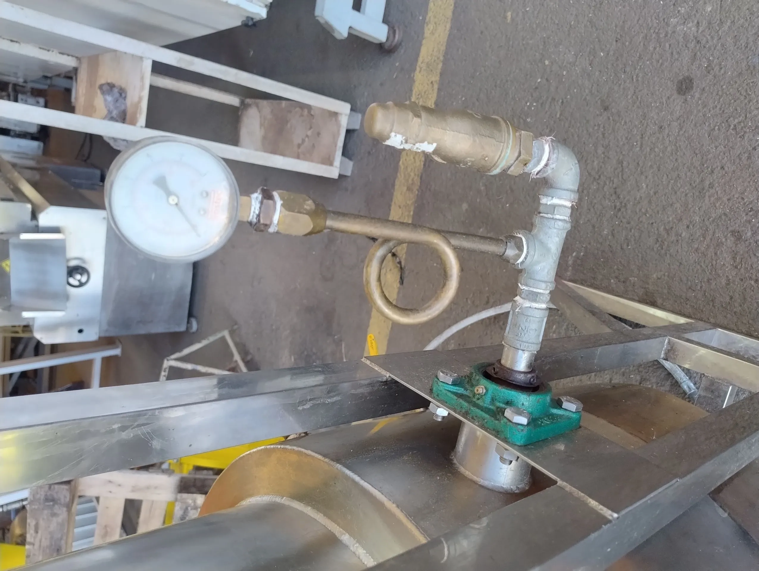 tacho-cozinhador-encamisado-a-gas-basculante-capacidade-100-litros