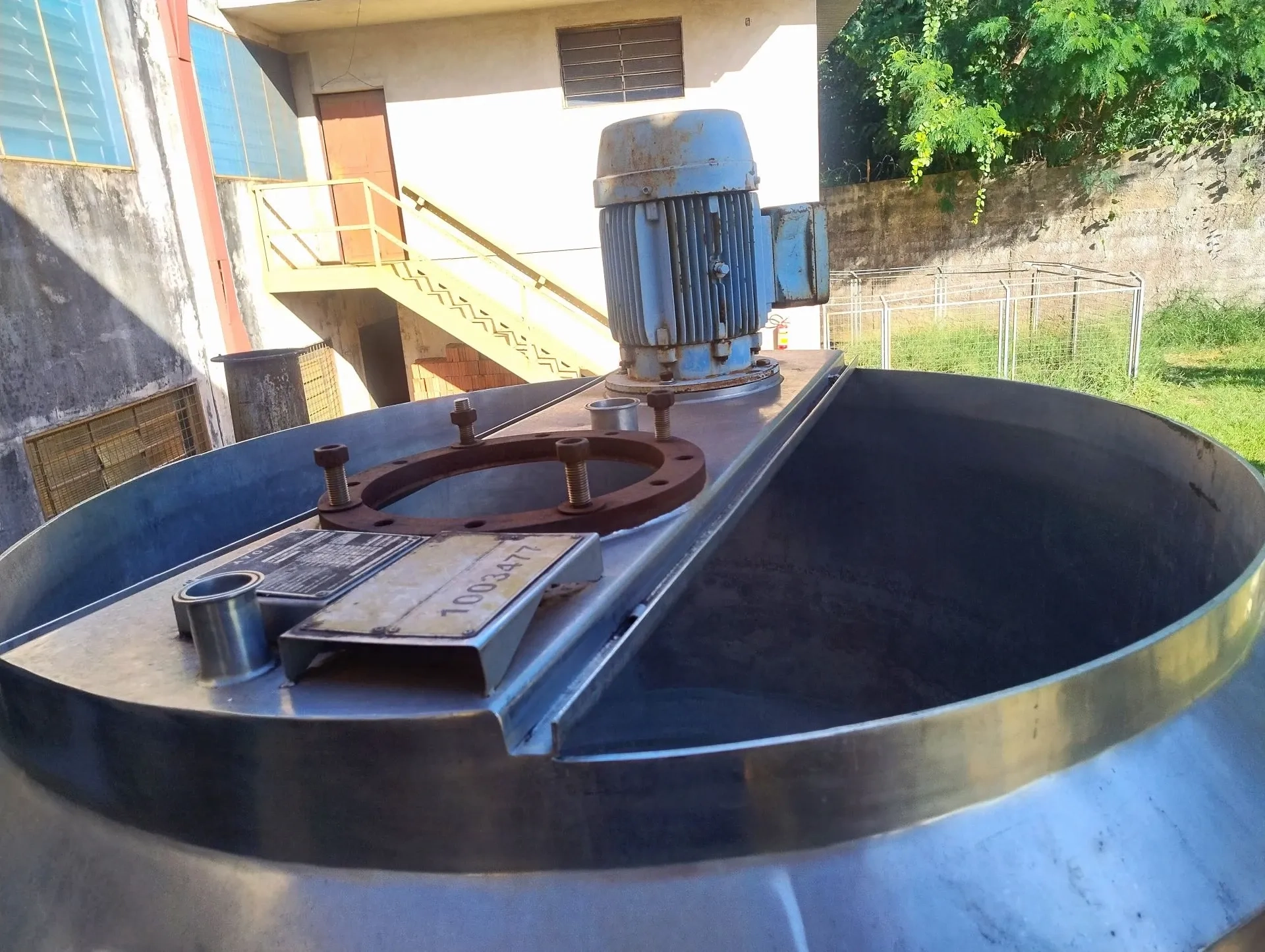 tacho-cozinhador-isolado-encamisado-aco-inox-total-cap-3000-l