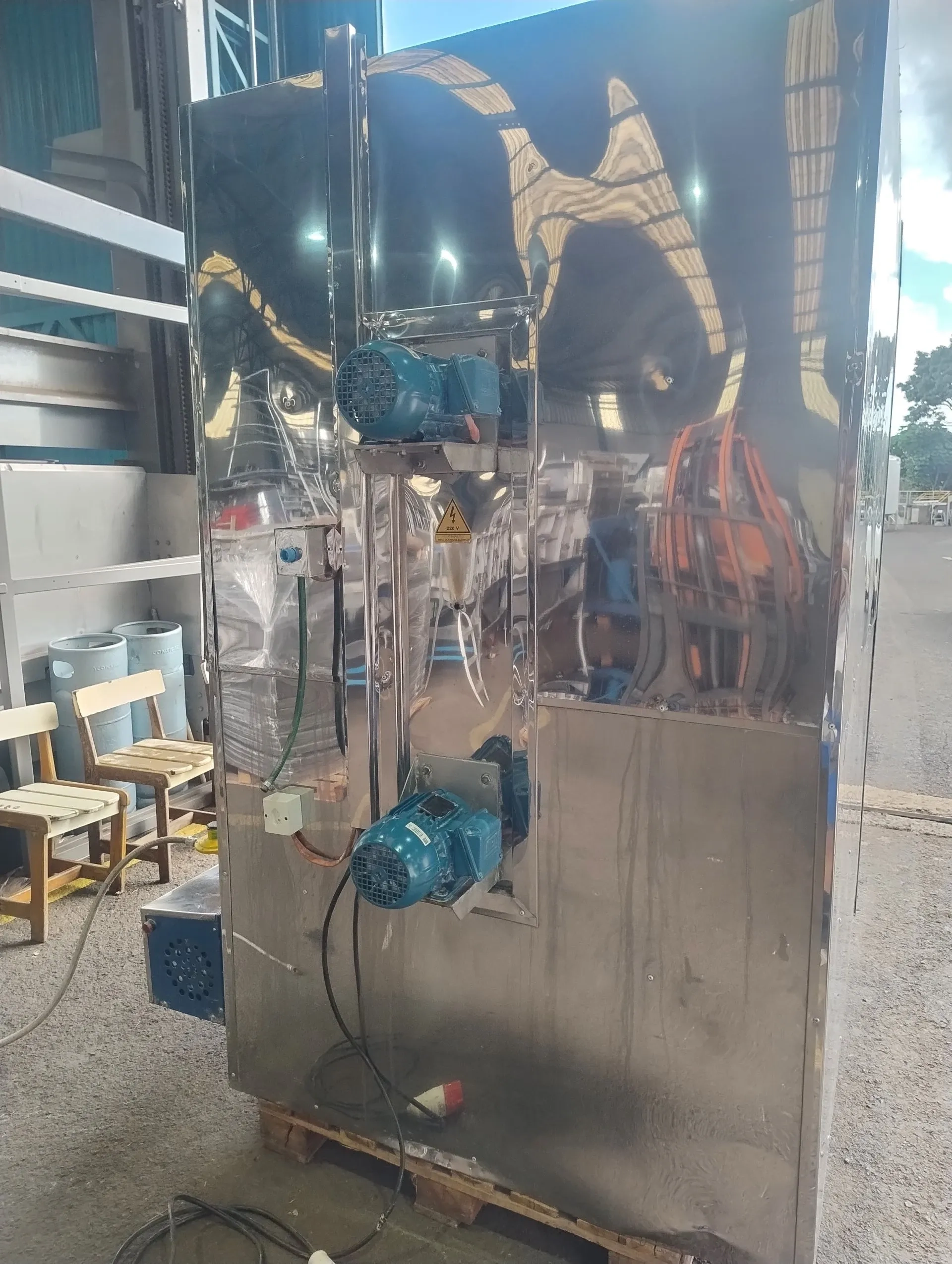 forno-rotativo-a-gas-em-inox-marca-marcepan