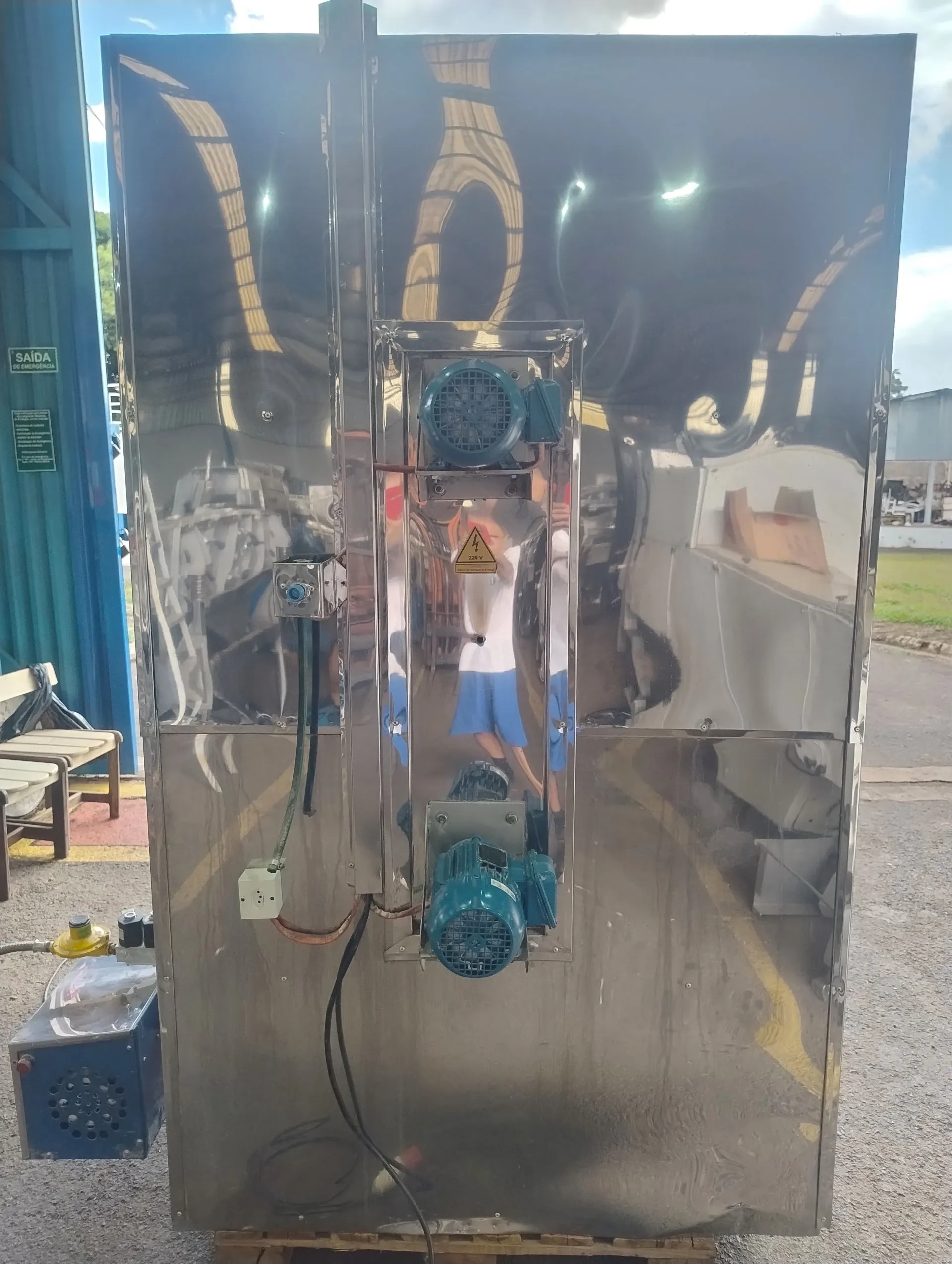 forno-rotativo-a-gas-em-inox-marca-marcepan