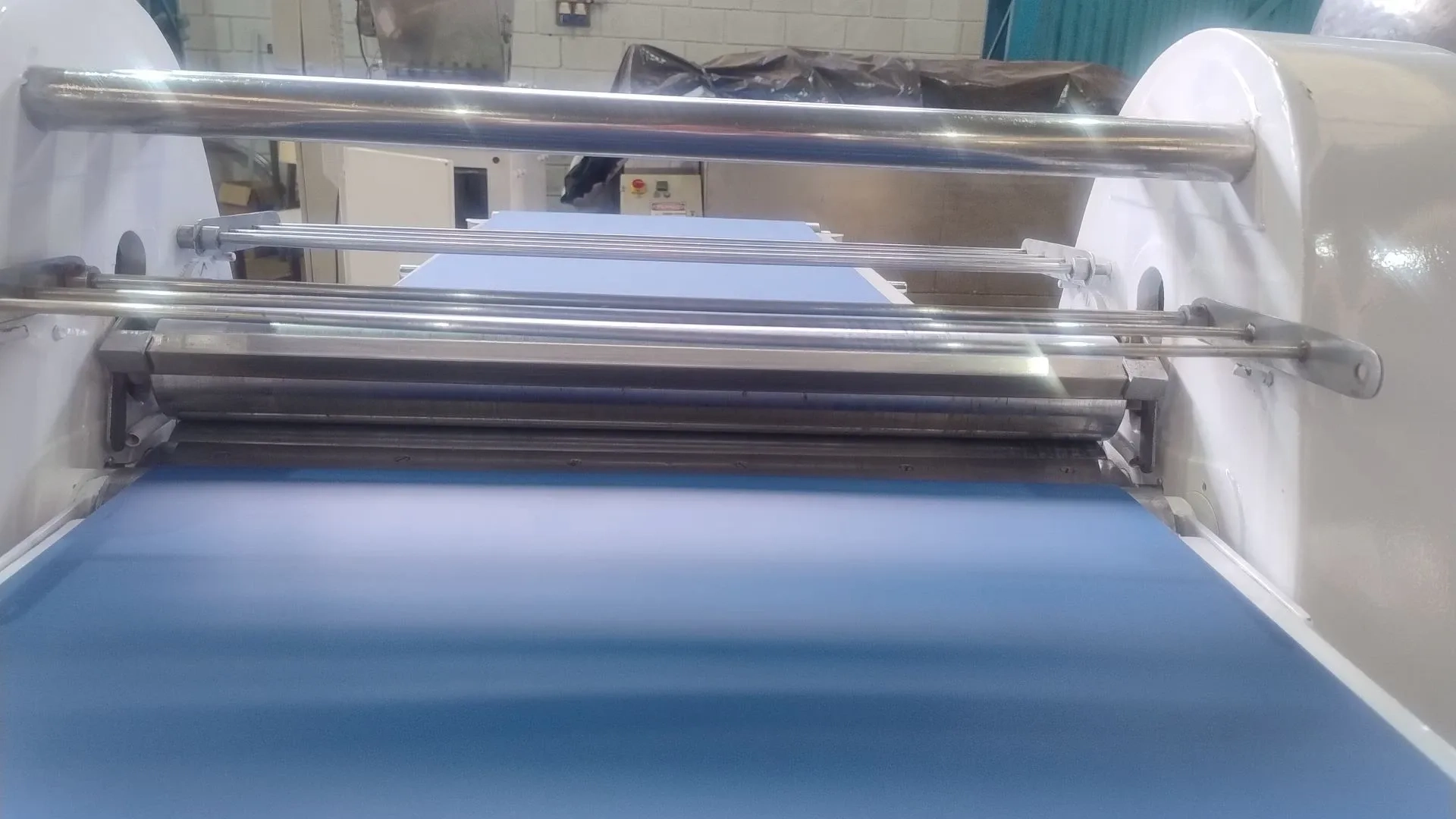 laminadora-de-massas-marca-iam-largura-600-mm