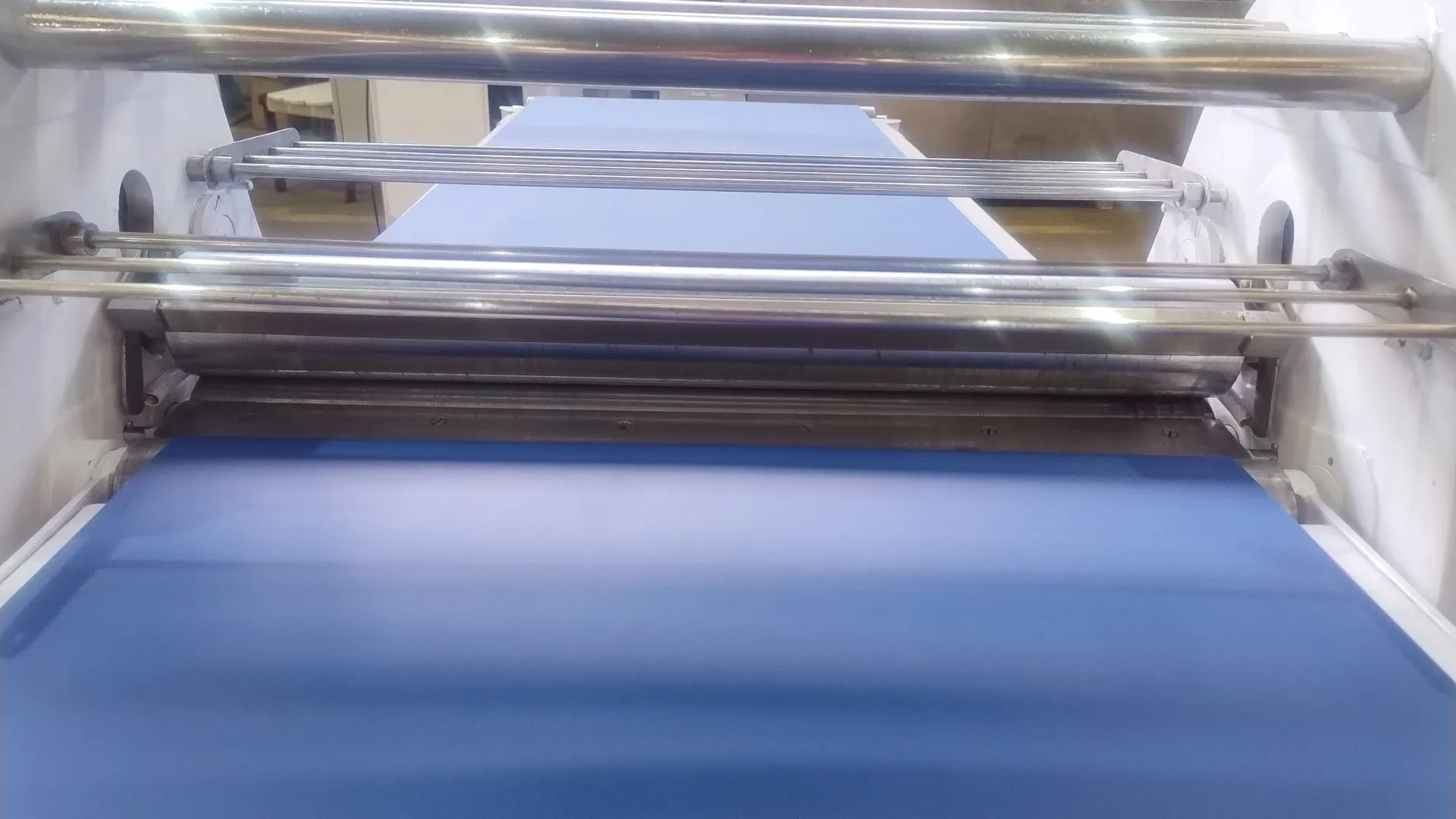 laminadora-de-massas-marca-iam-largura-600-mm