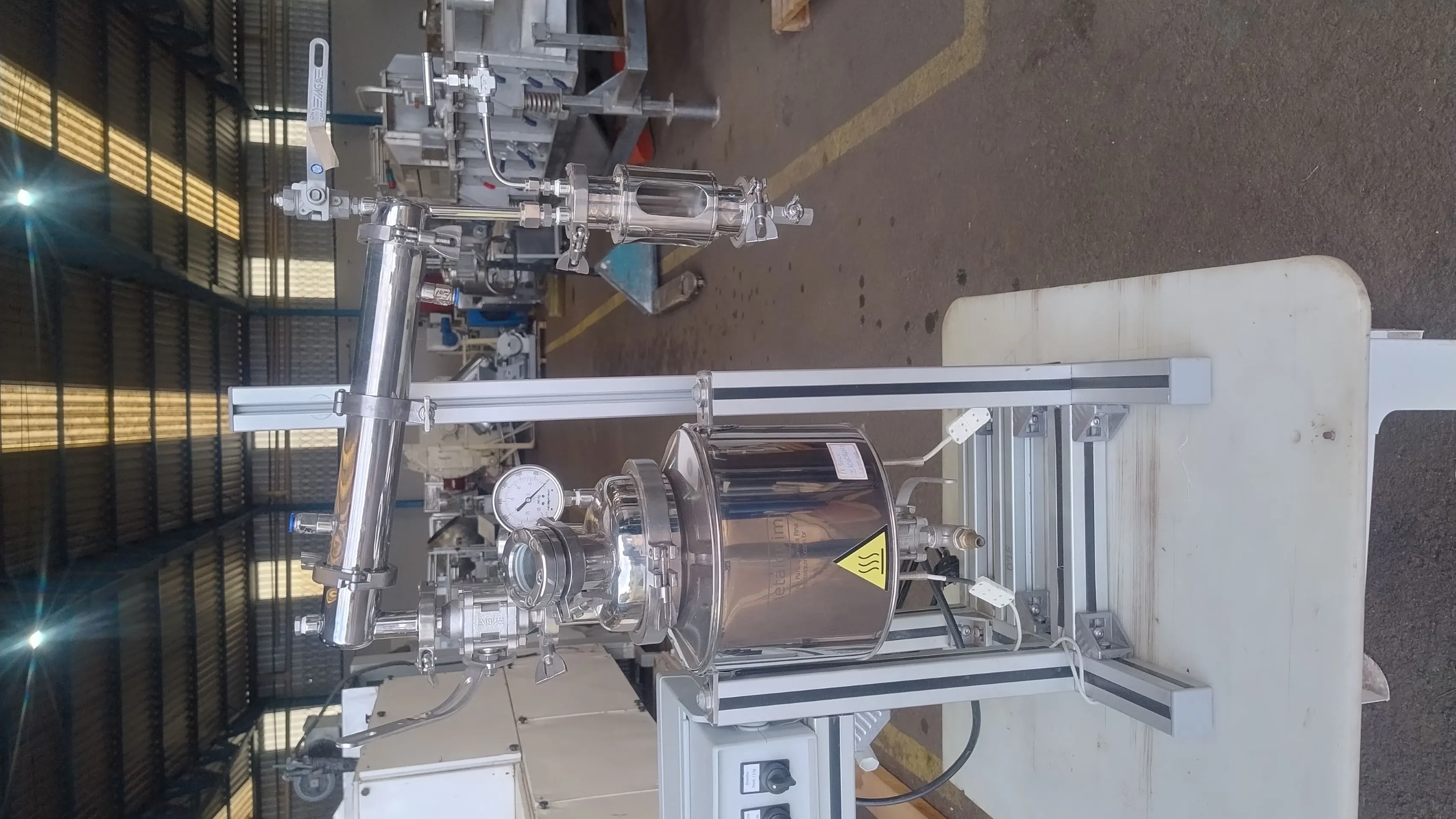 reator-media-pressao-laboratorio-metalurgica-metalquim