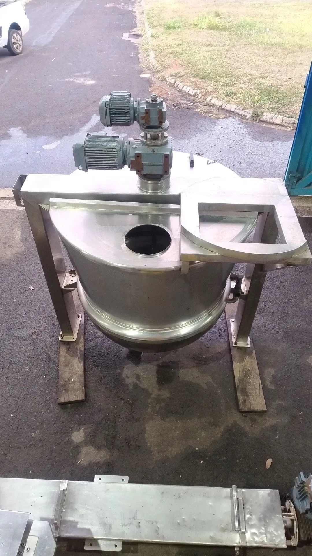 tacho-misturador-encamisado-em-aco-inox-marca-bauducco-argentina