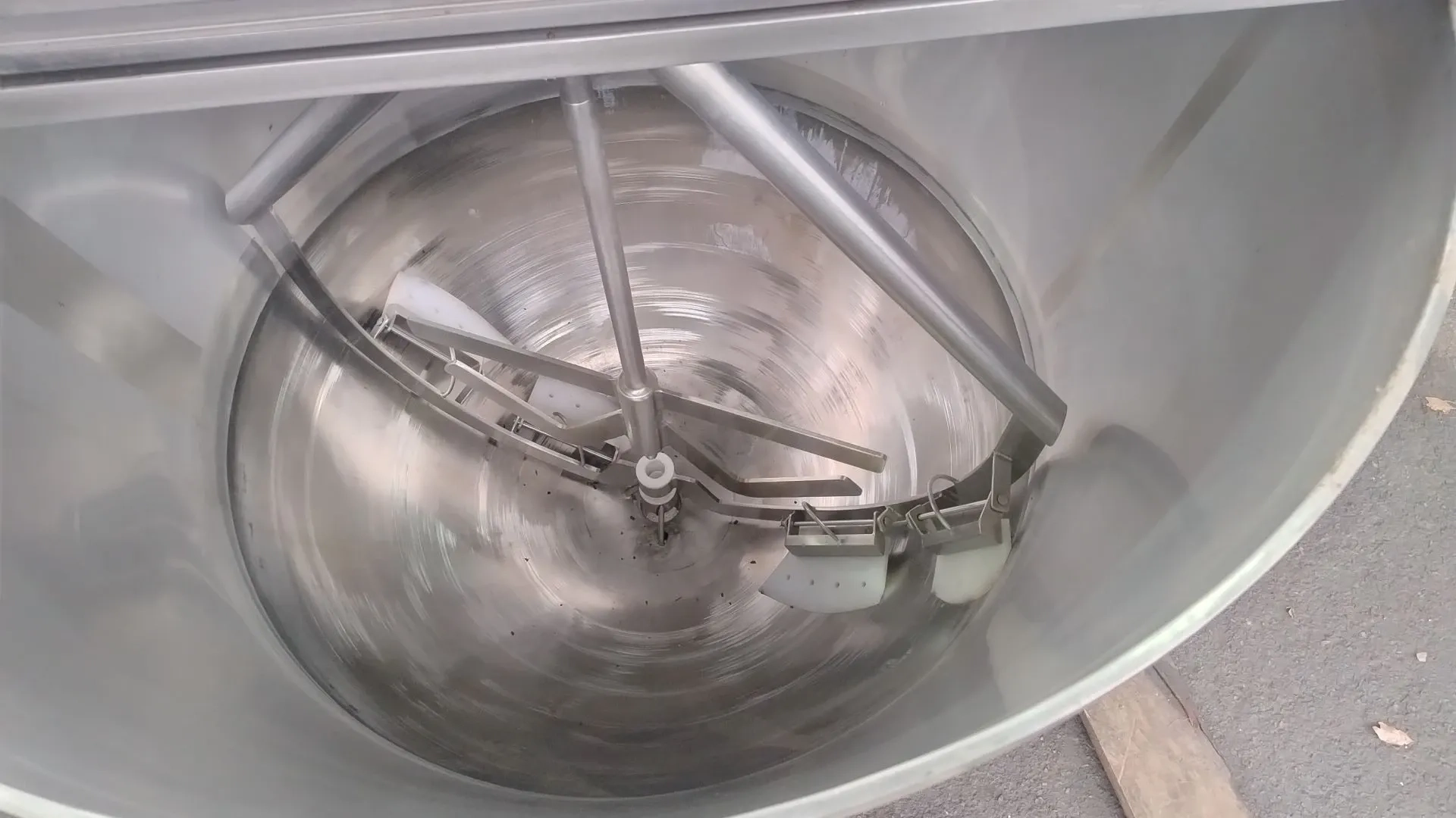 tacho-misturador-encamisado-em-aco-inox-marca-bauducco-argentina