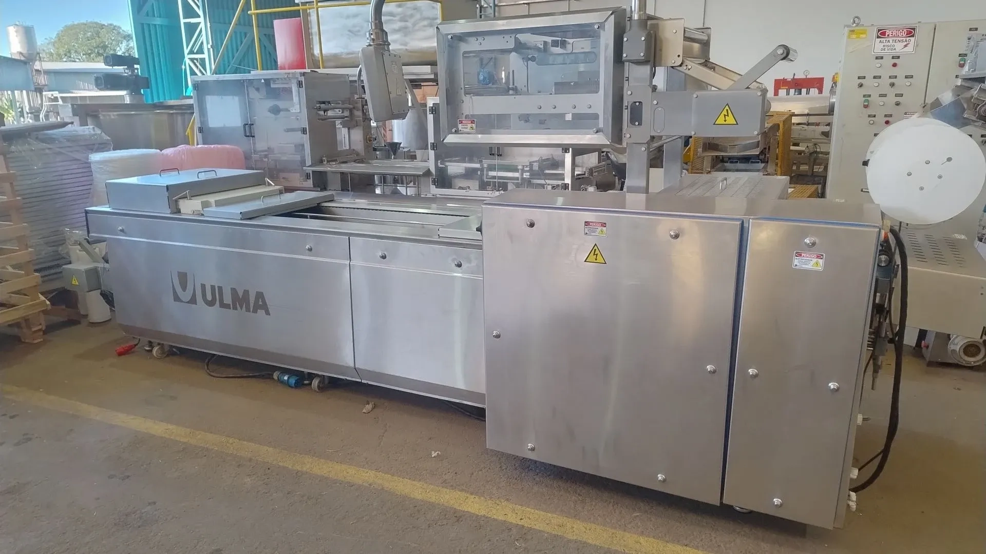 termoformadora-marca-ulma-modelo-tfs200