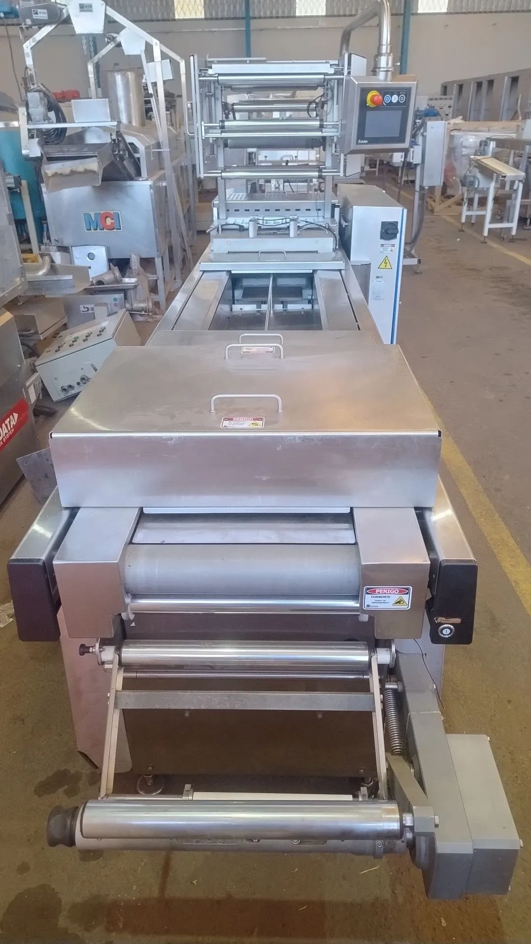 termoformadora-marca-ulma-modelo-tfs200