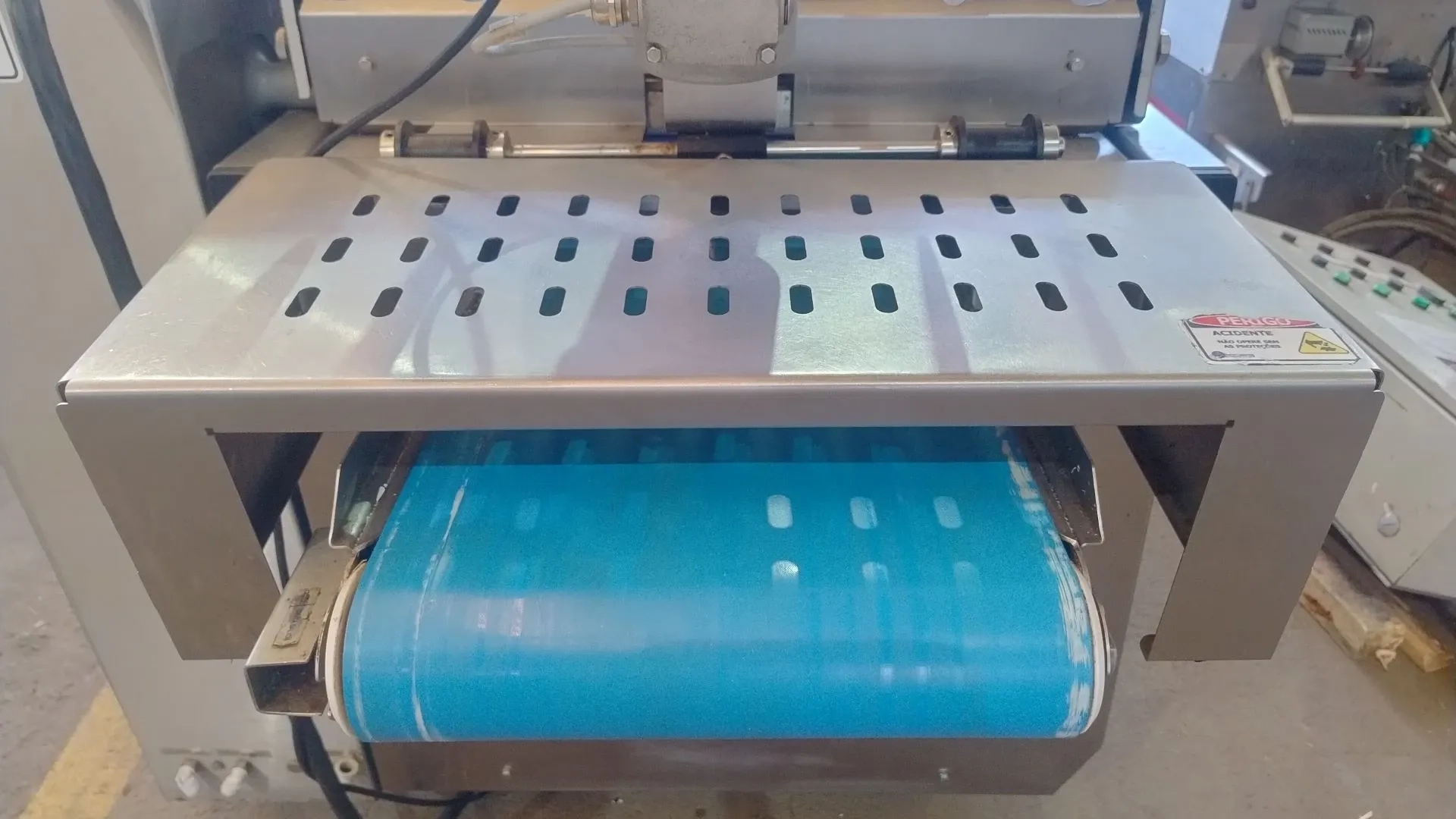 termoformadora-marca-ulma-modelo-tfs200