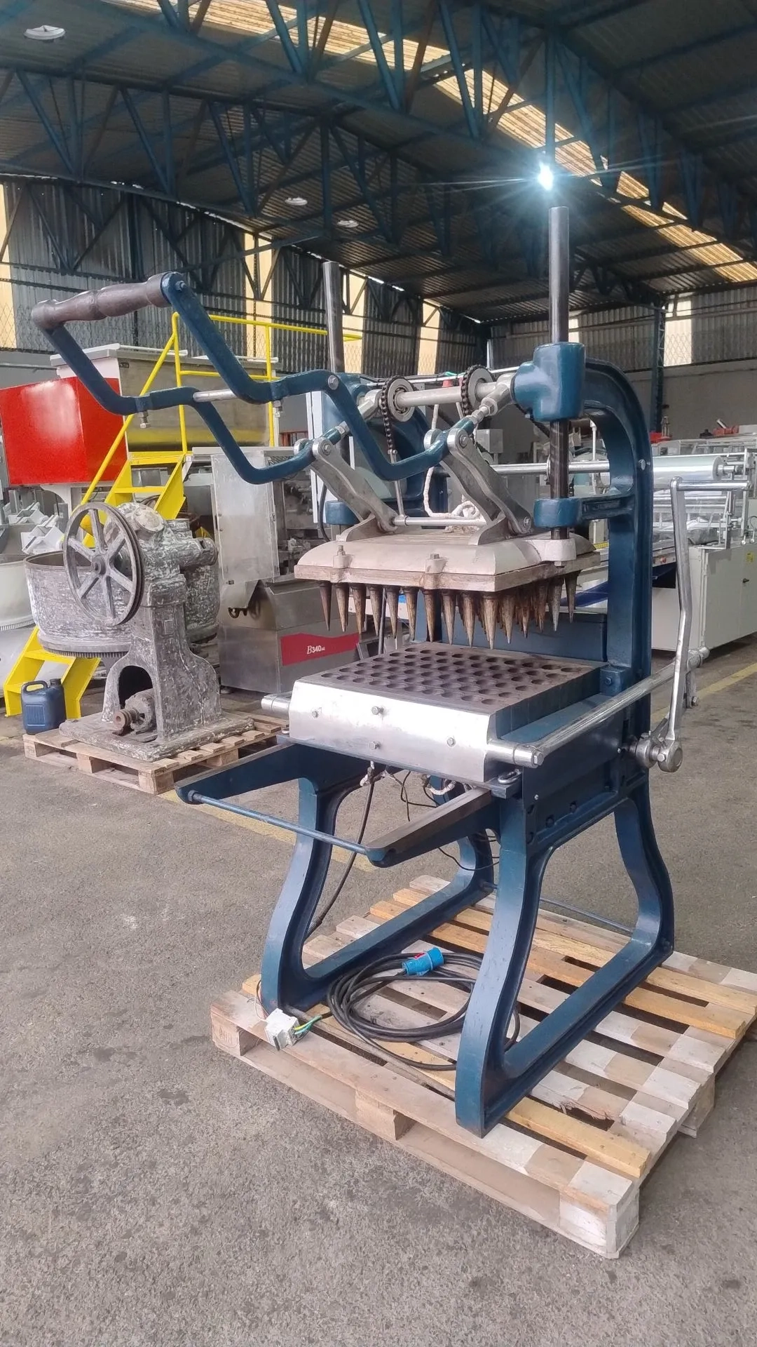 fabricadora-casquinha-biju-marca-sicola