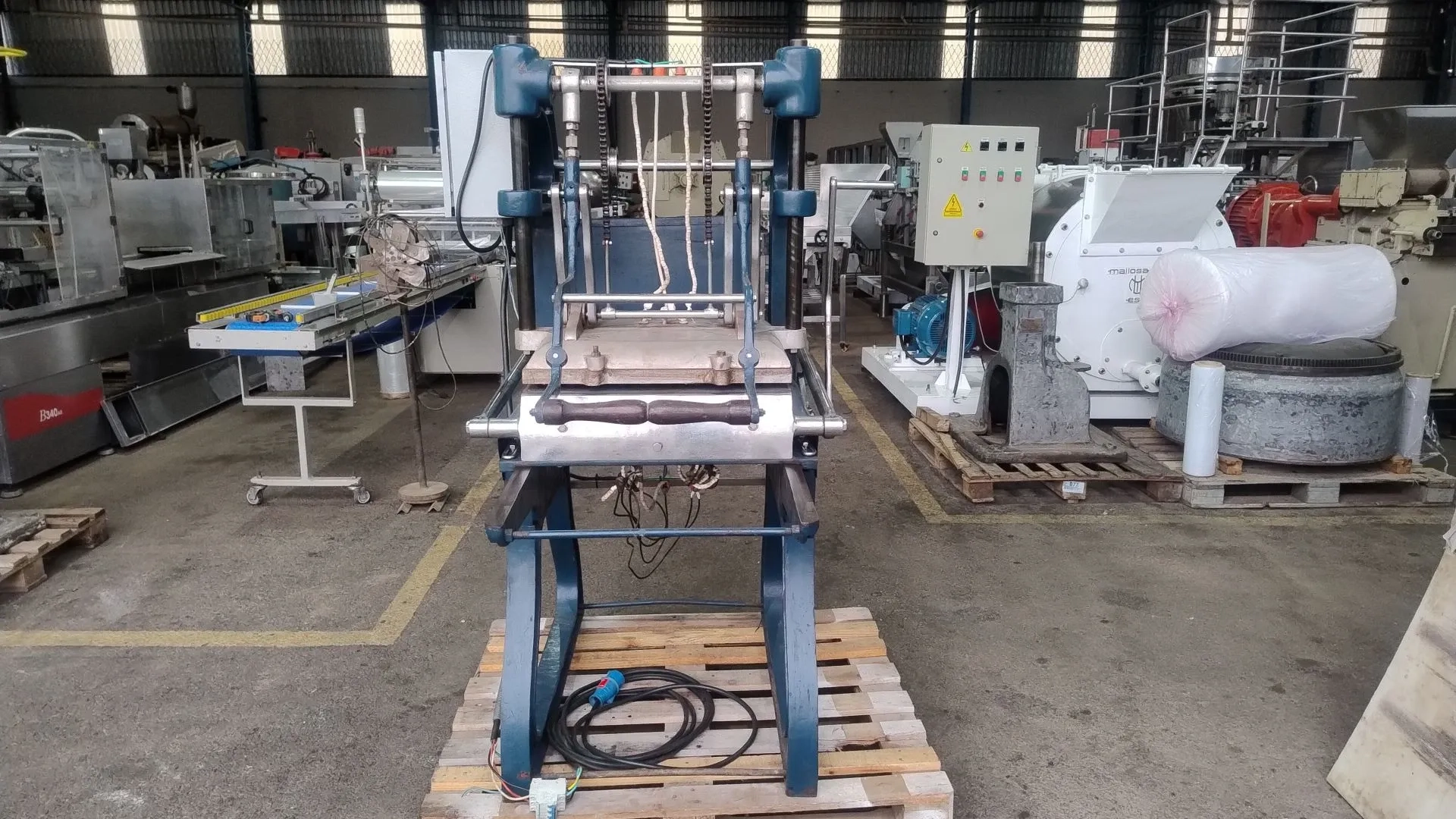 fabricadora-casquinha-biju-marca-sicola