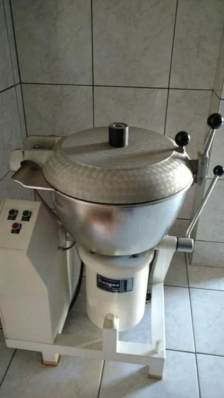 processador-universal-geiger-2