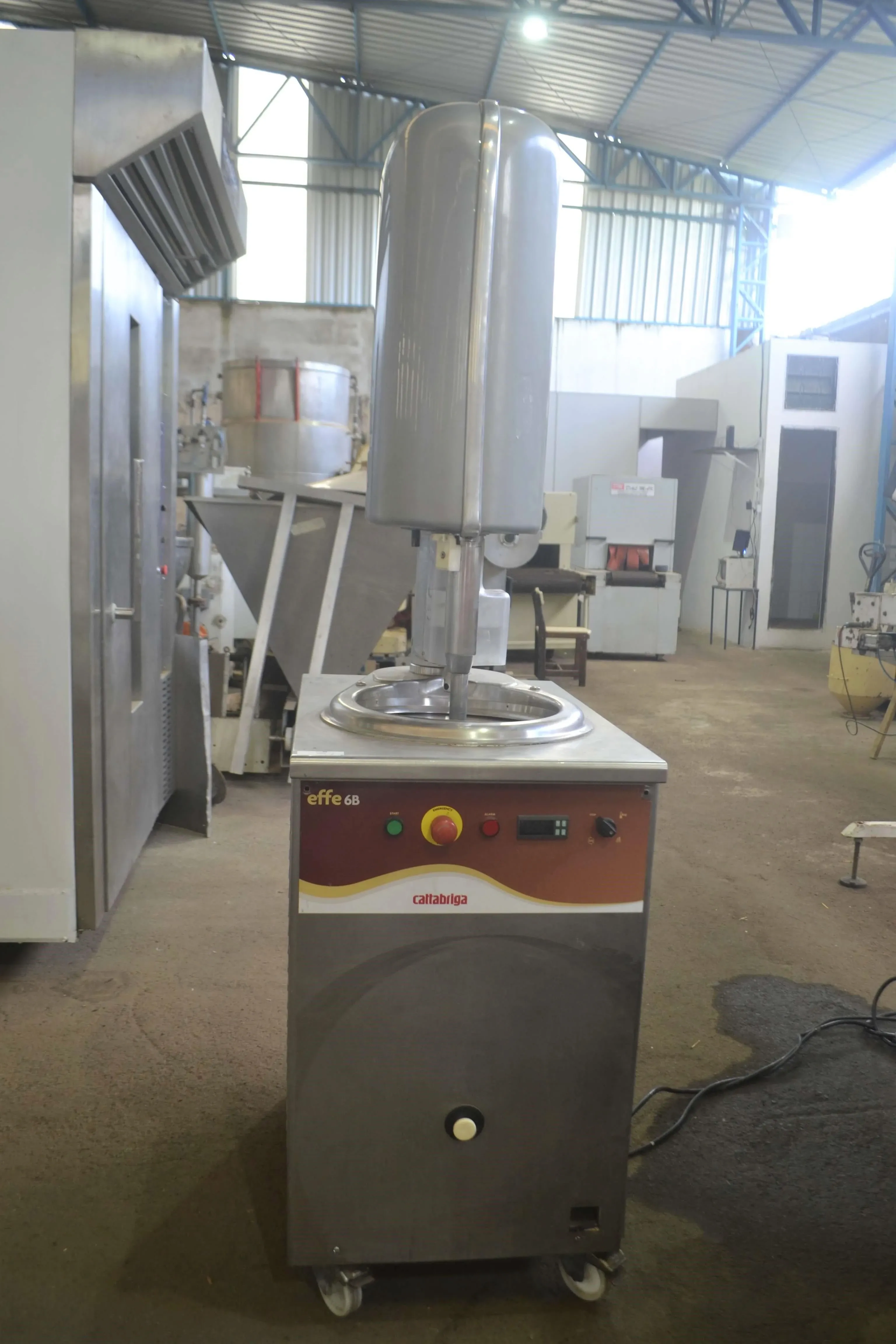 produtora-de-sorvete-vertical-marca-cattabriga-1751