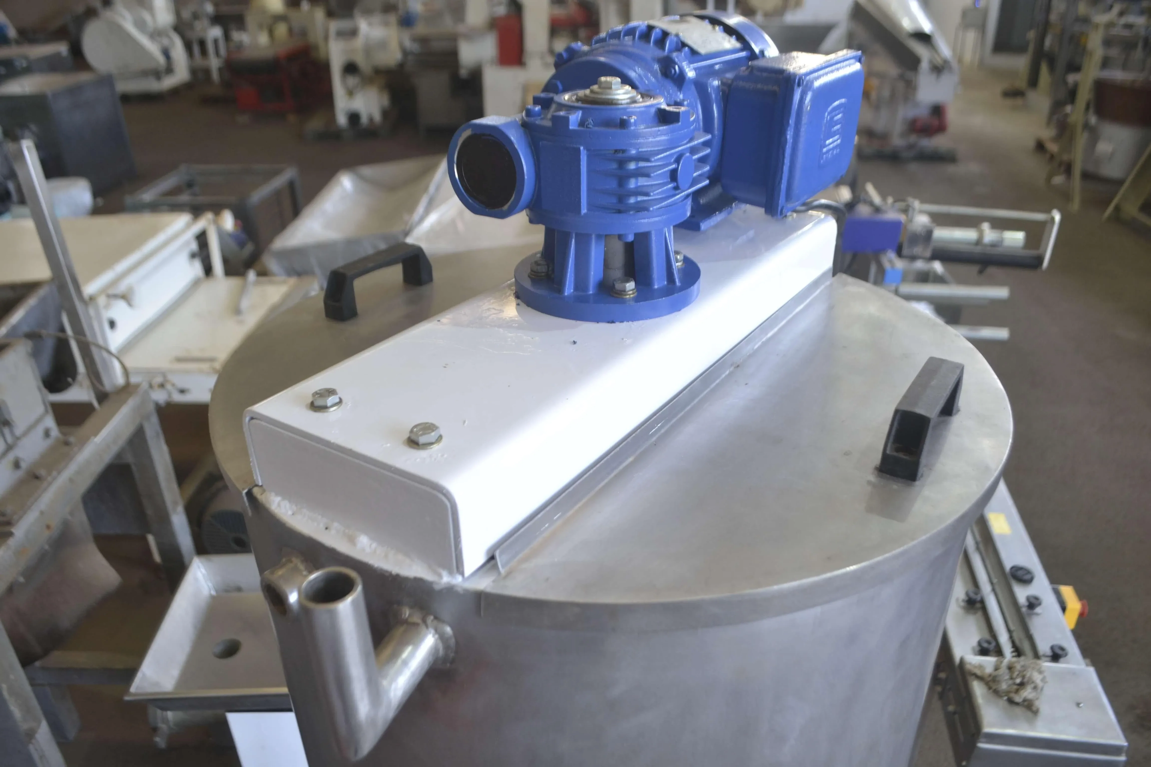 tanque-de-derretimento-de-chocolate-capacidade-100-litros-marca-bortoleto-vicente