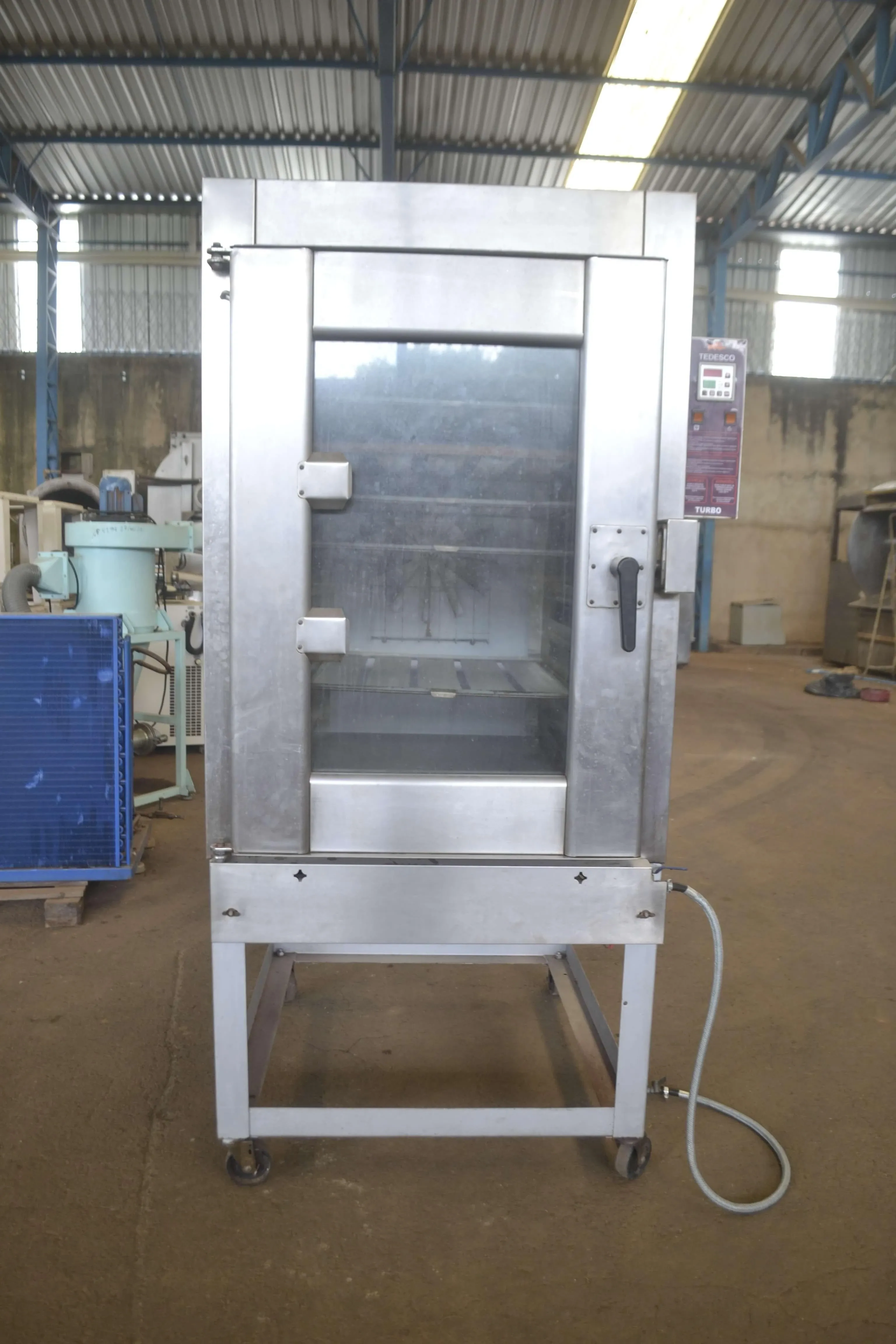 forno-turbo-a-gas-10-esteiras-marca-tedesco