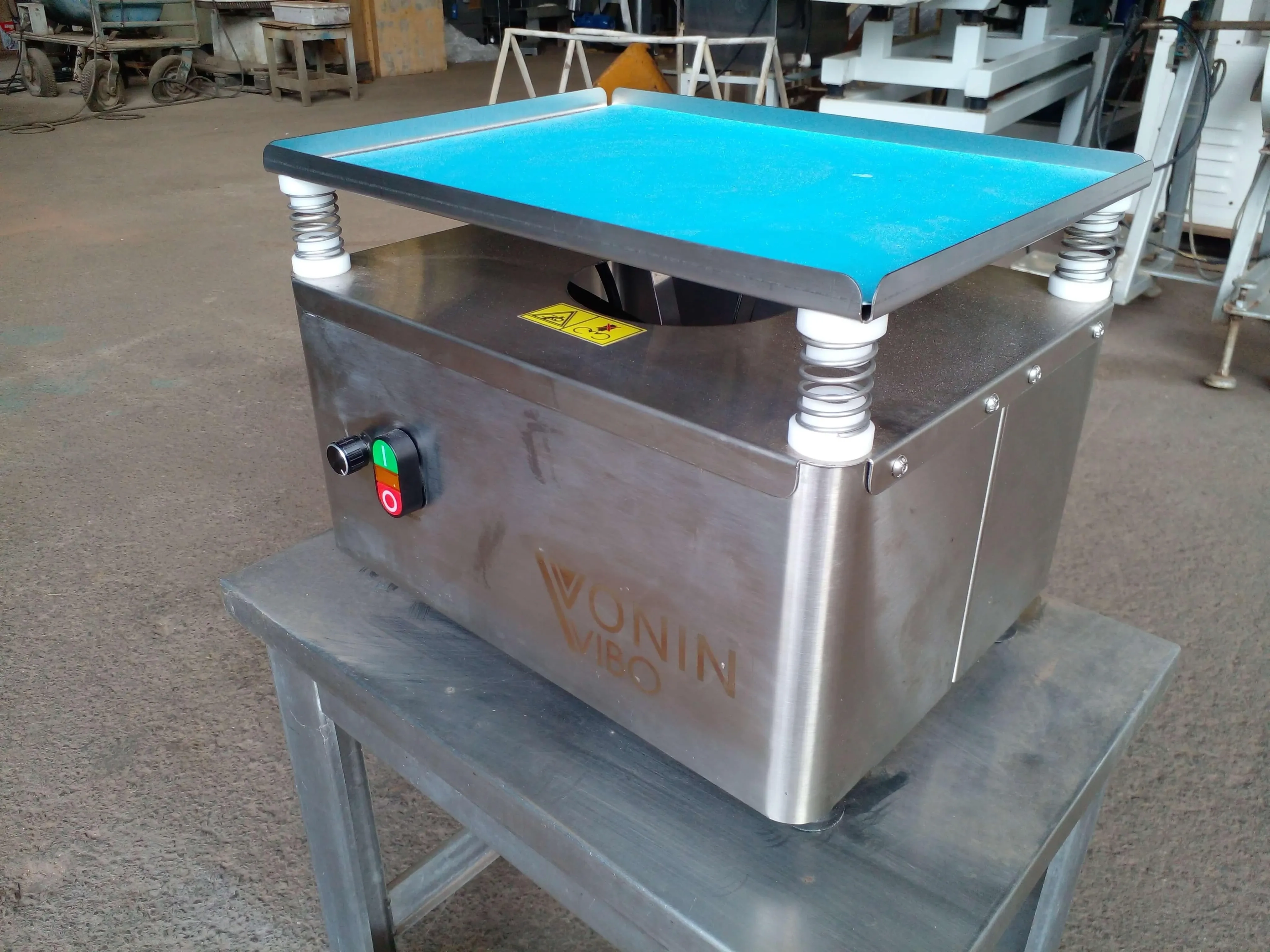 mesa-vibratoria-marca-vonin-modelo-vibo