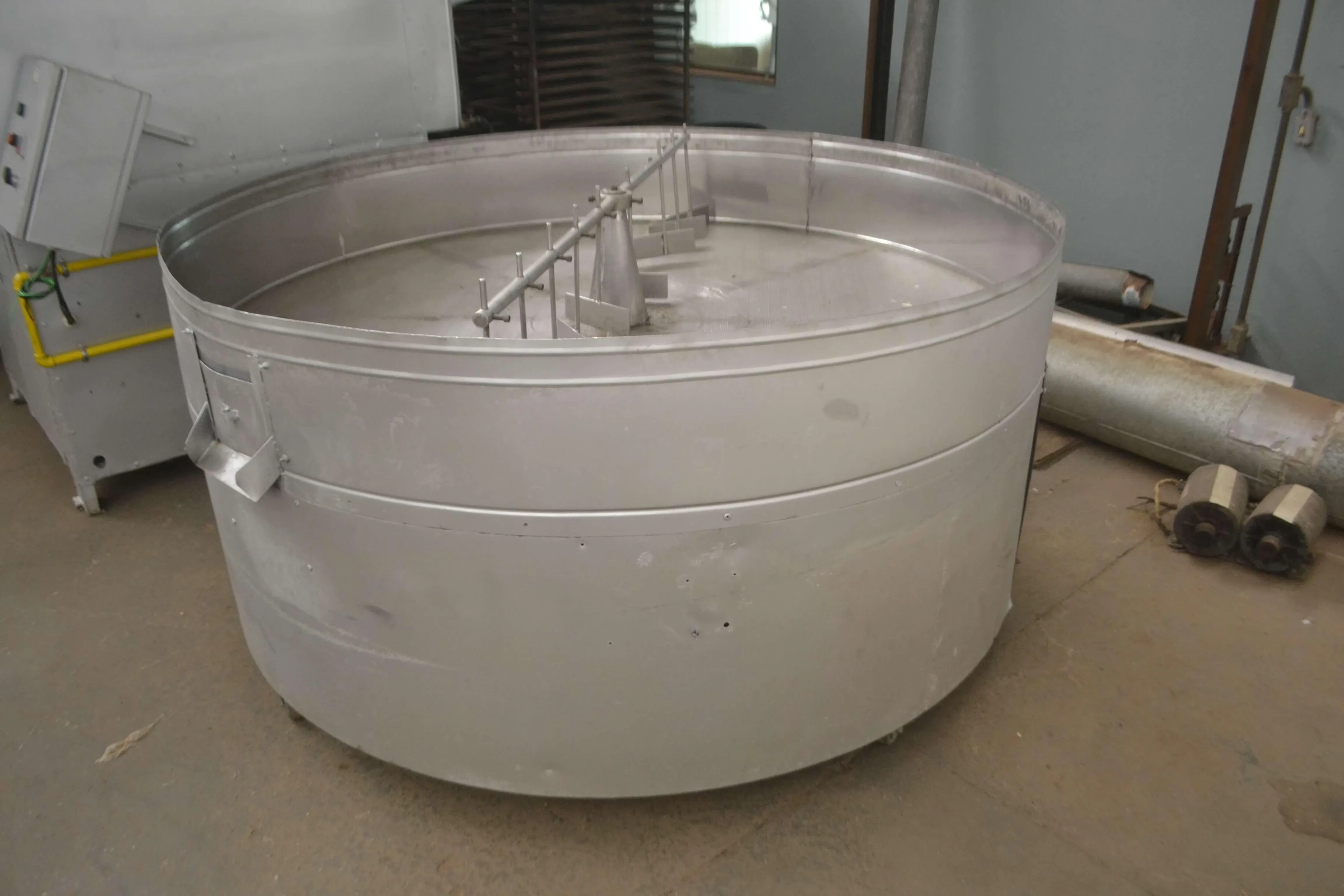 torrador-de-cafe-com-resfriador-capacidade-200-kg