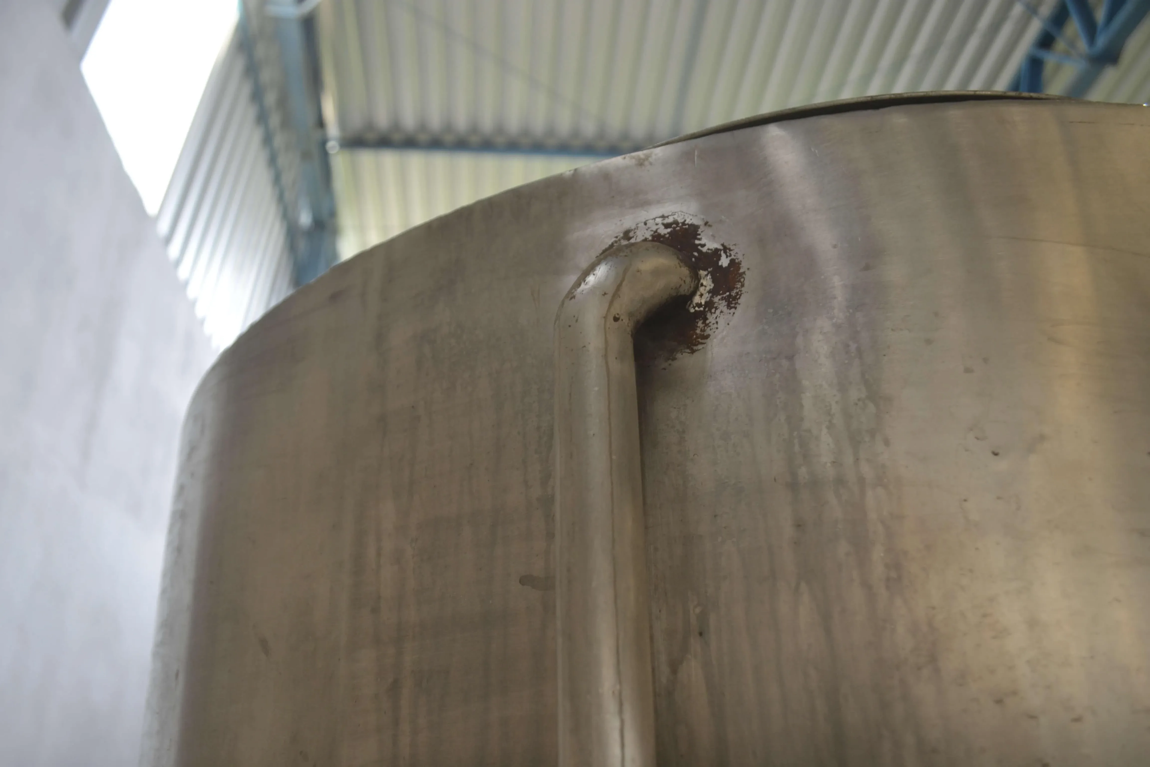 tanque-reservatorio-encamisado-em-aco-inox-capacidade-900-litros