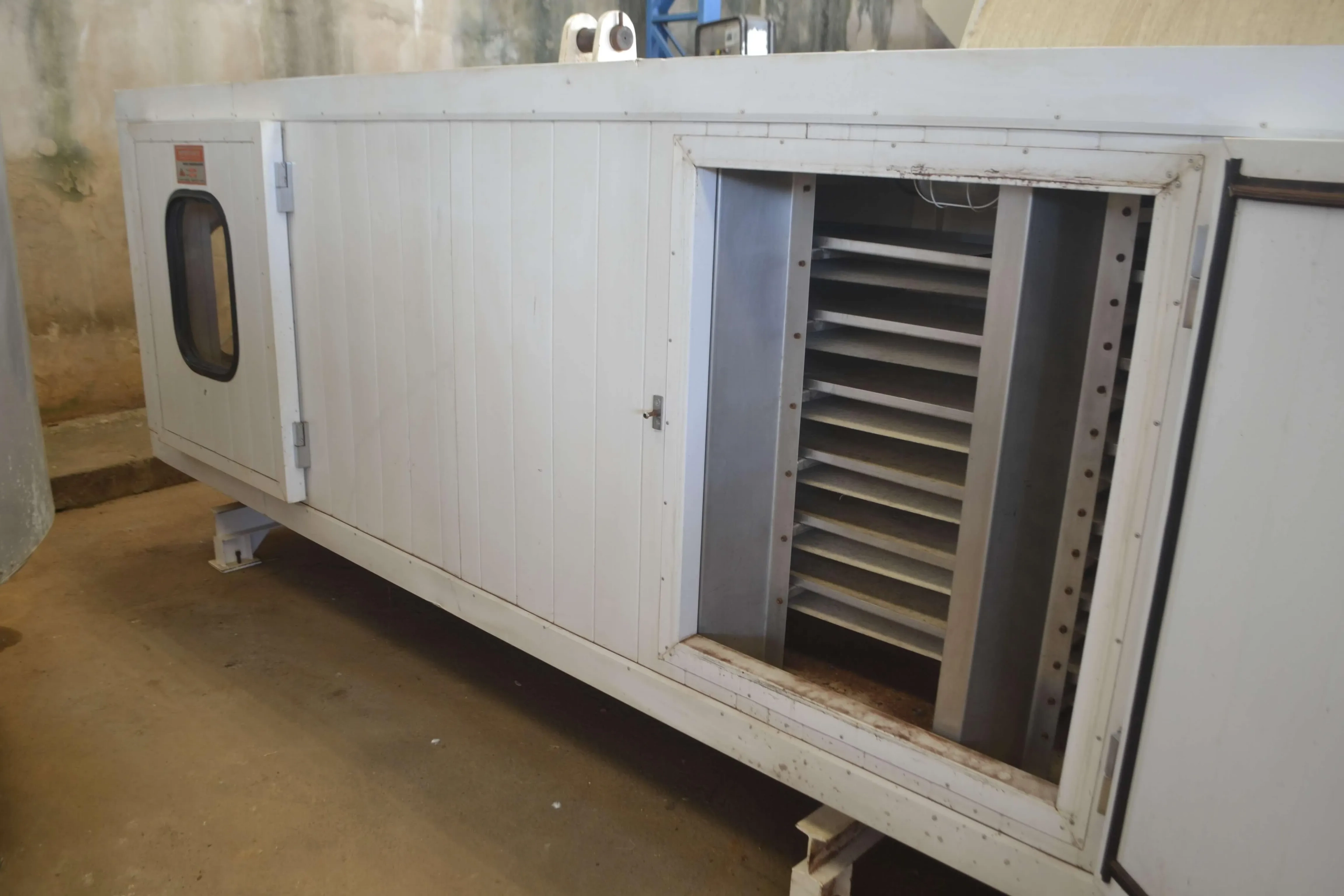 tunel-de-resfriamento-para-mastigaveis-12-cordoes-marca-remac