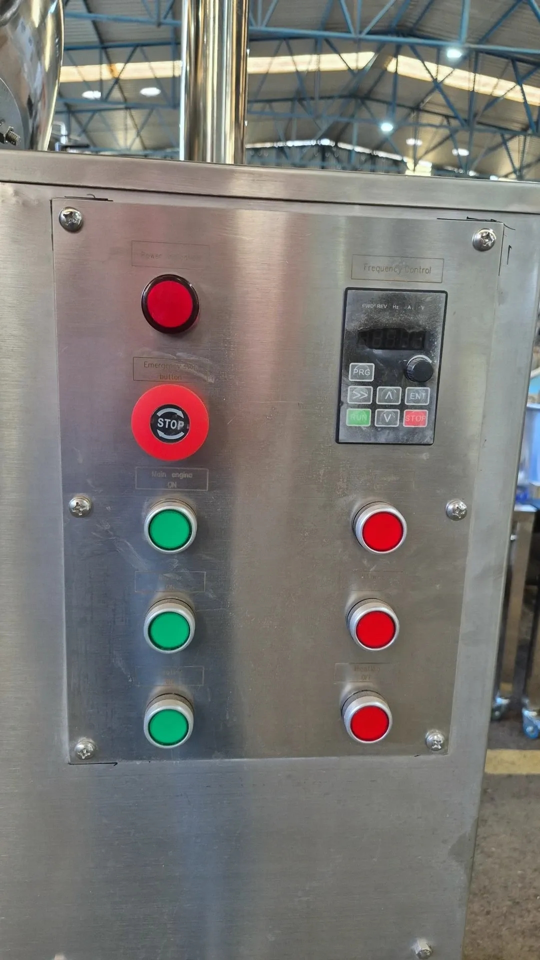 drageadeira-em-aco-inox-com-insuflador-de-ar-quente-frio-capacidade-aproximada-200-litros
