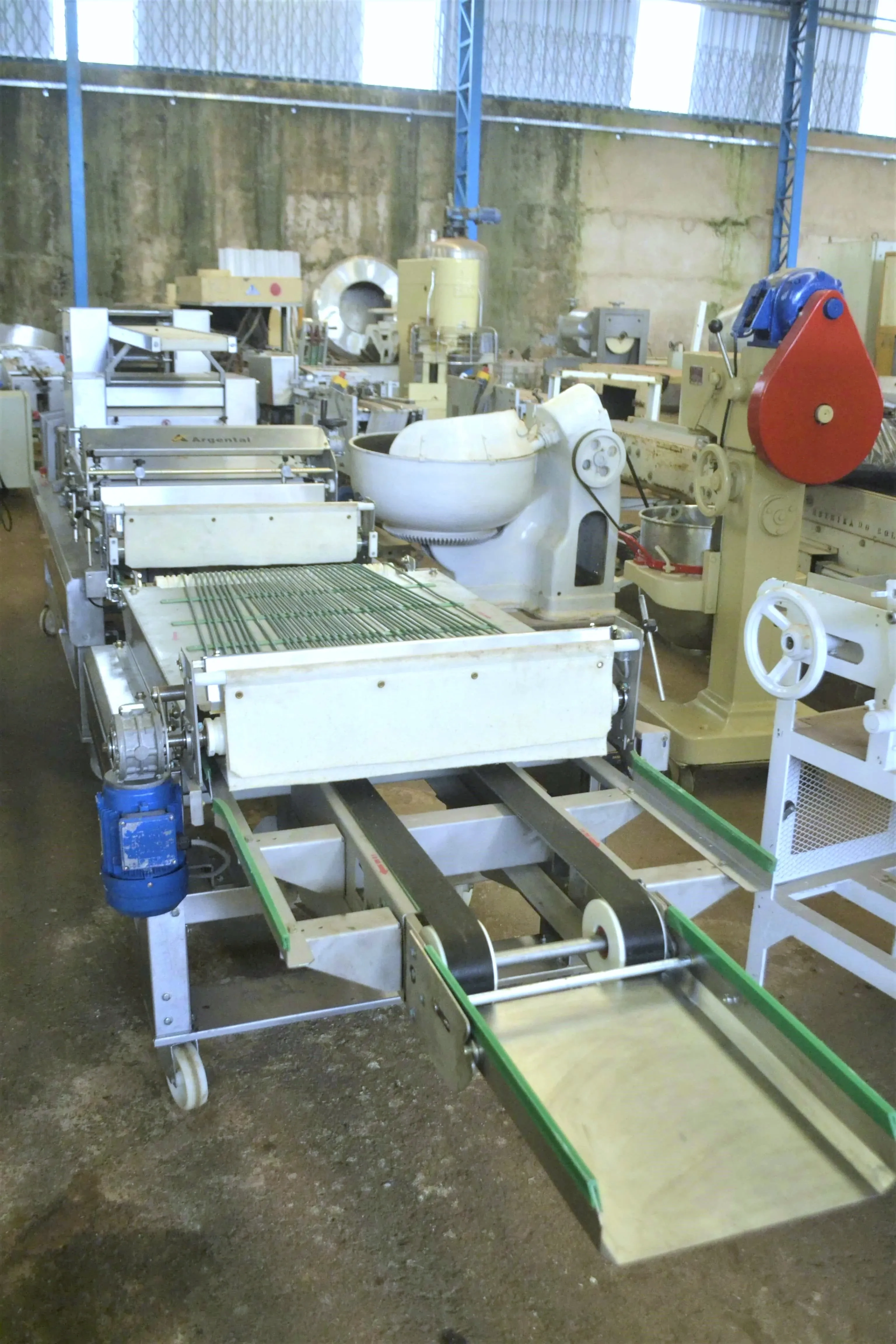 moldadora-para-massa-de-pao-grupo-automatico-universal-marca-argental