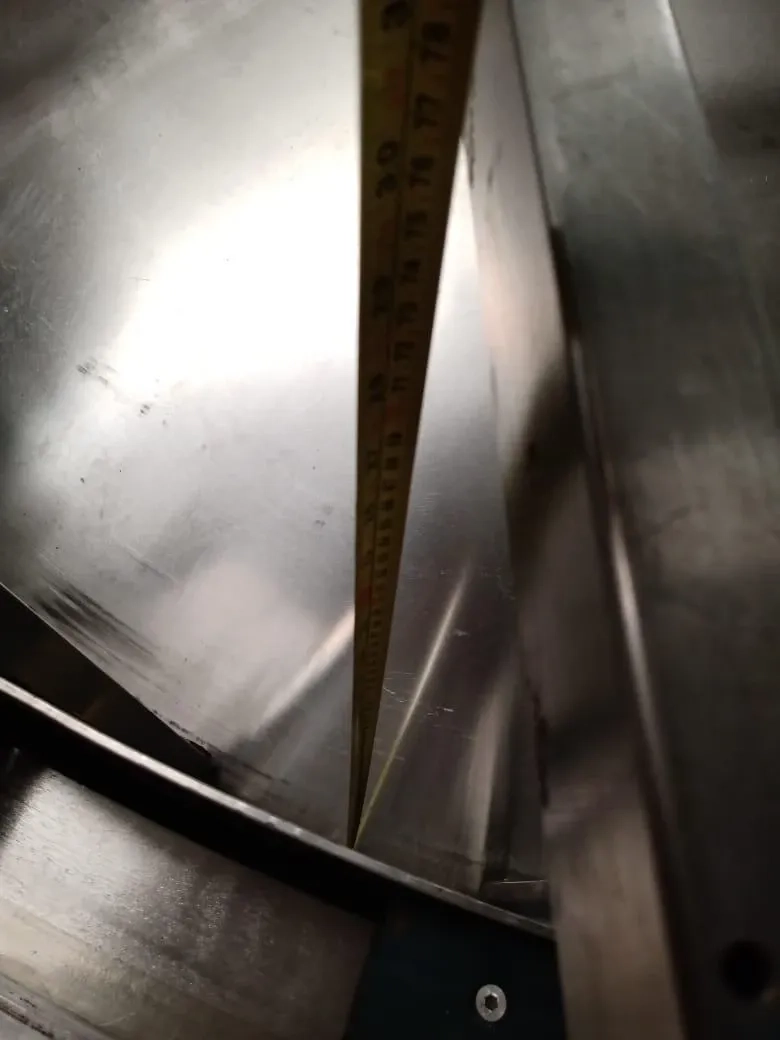 posicionador-de-frascos-com-pulmao-tipo-girafa-marca-imsb