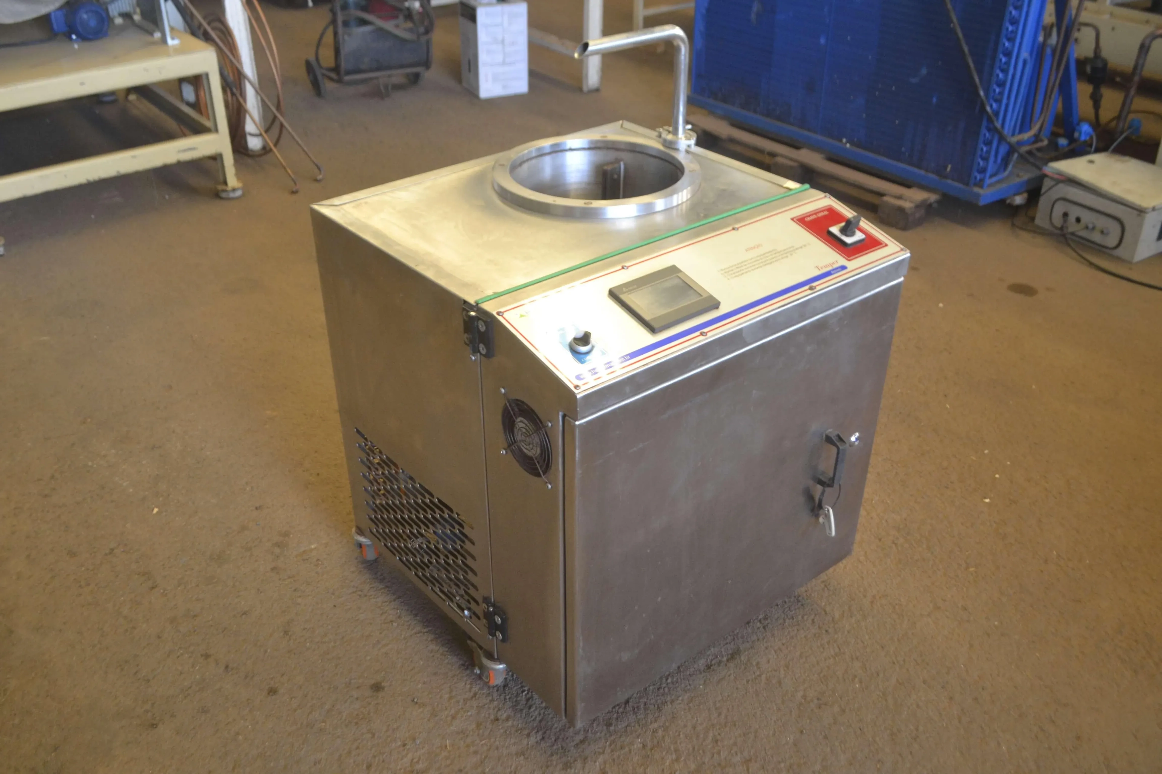 temperadeira-chocolate-capacidade-150-kg-h-marca-hebleimar