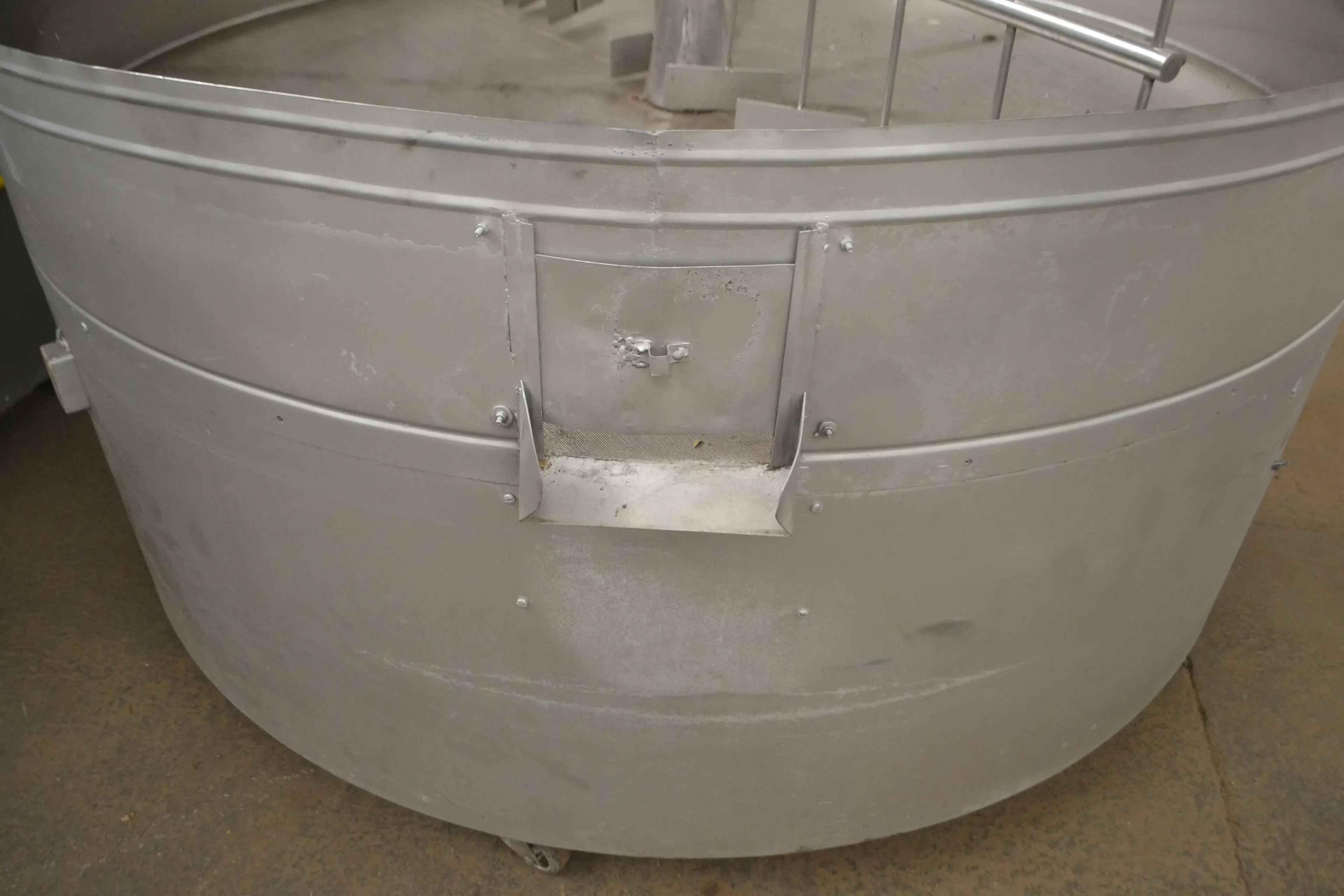 torrador-de-cafe-com-resfriador-capacidade-200-kg