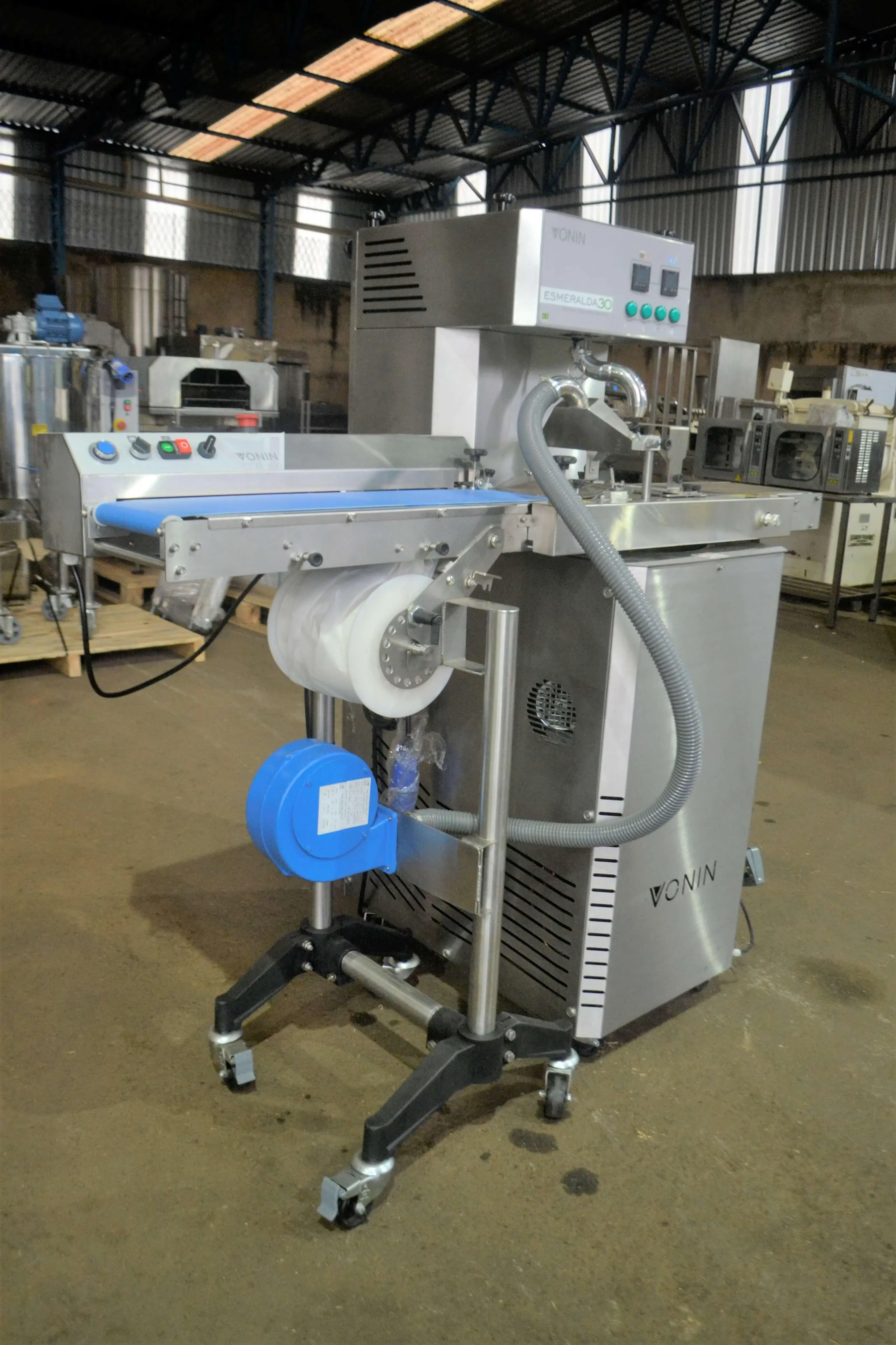 temperadeira-capacidade-ate-90-kg-hora-com-cobrideira-marca-vonin