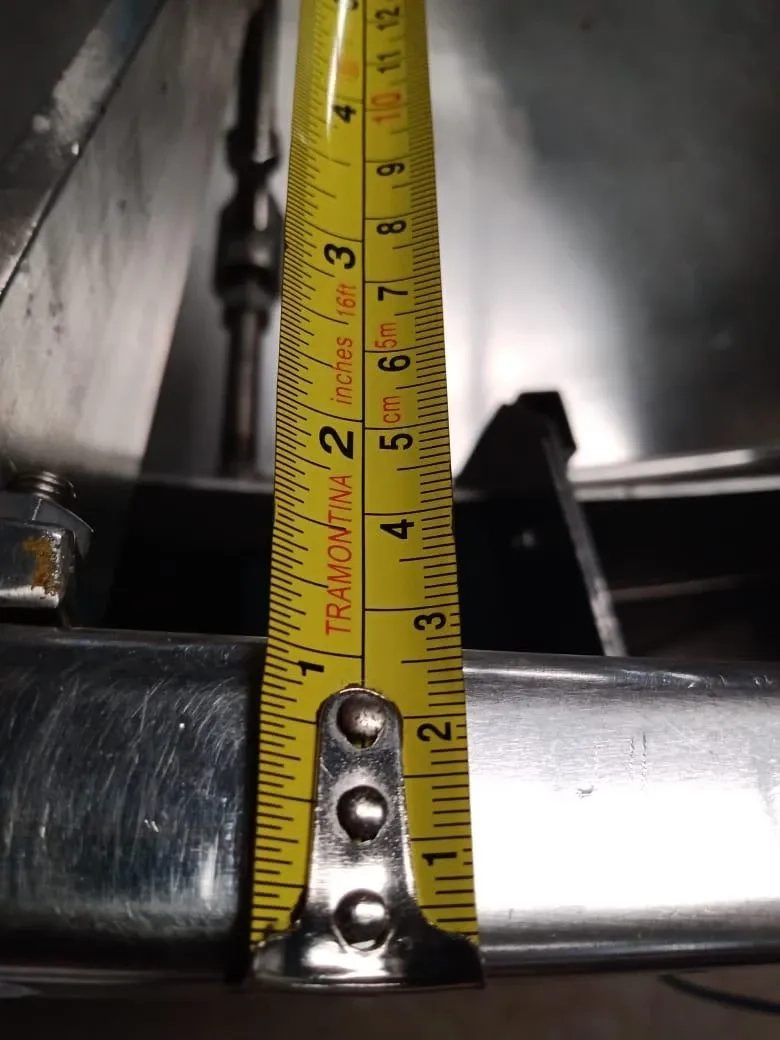 posicionador-de-frascos-com-pulmao-tipo-girafa-marca-imsb