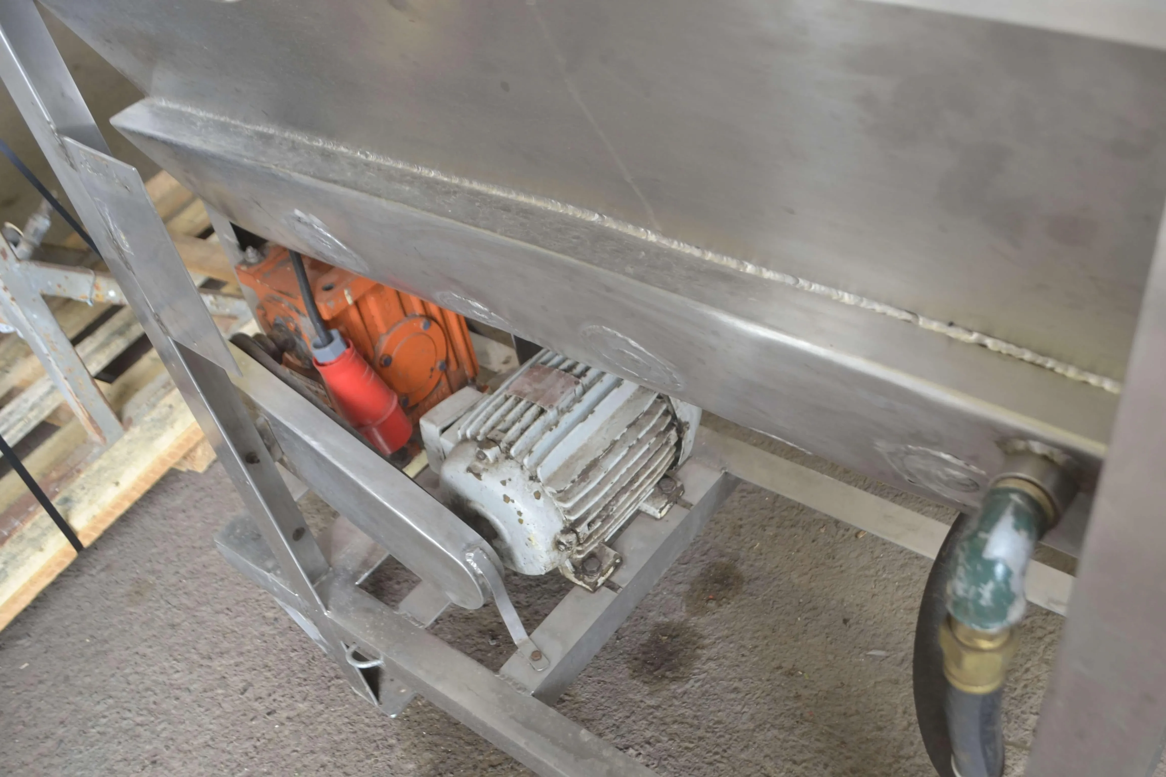 misturador-encamisado-em-aco-inox-capacidade-aproximada-100-litros