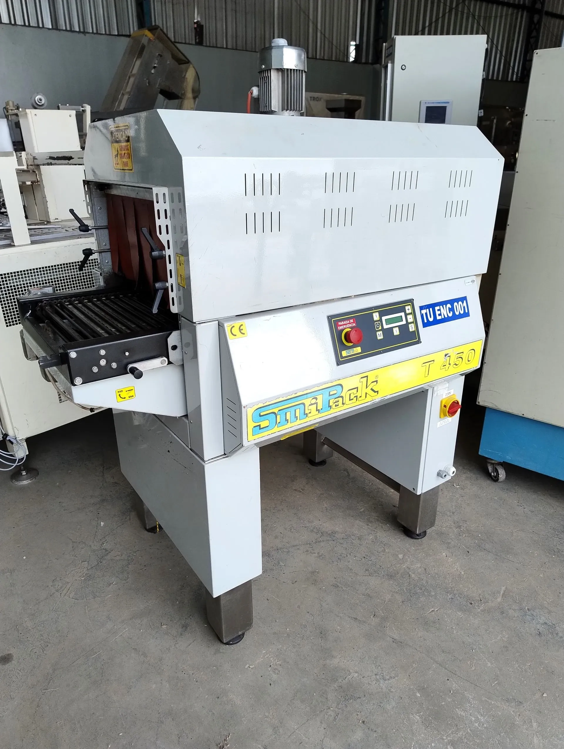 seladora-automatica-em-l-swrink-com-tunel-de-encolhimento-temorretracao-marca-smipack