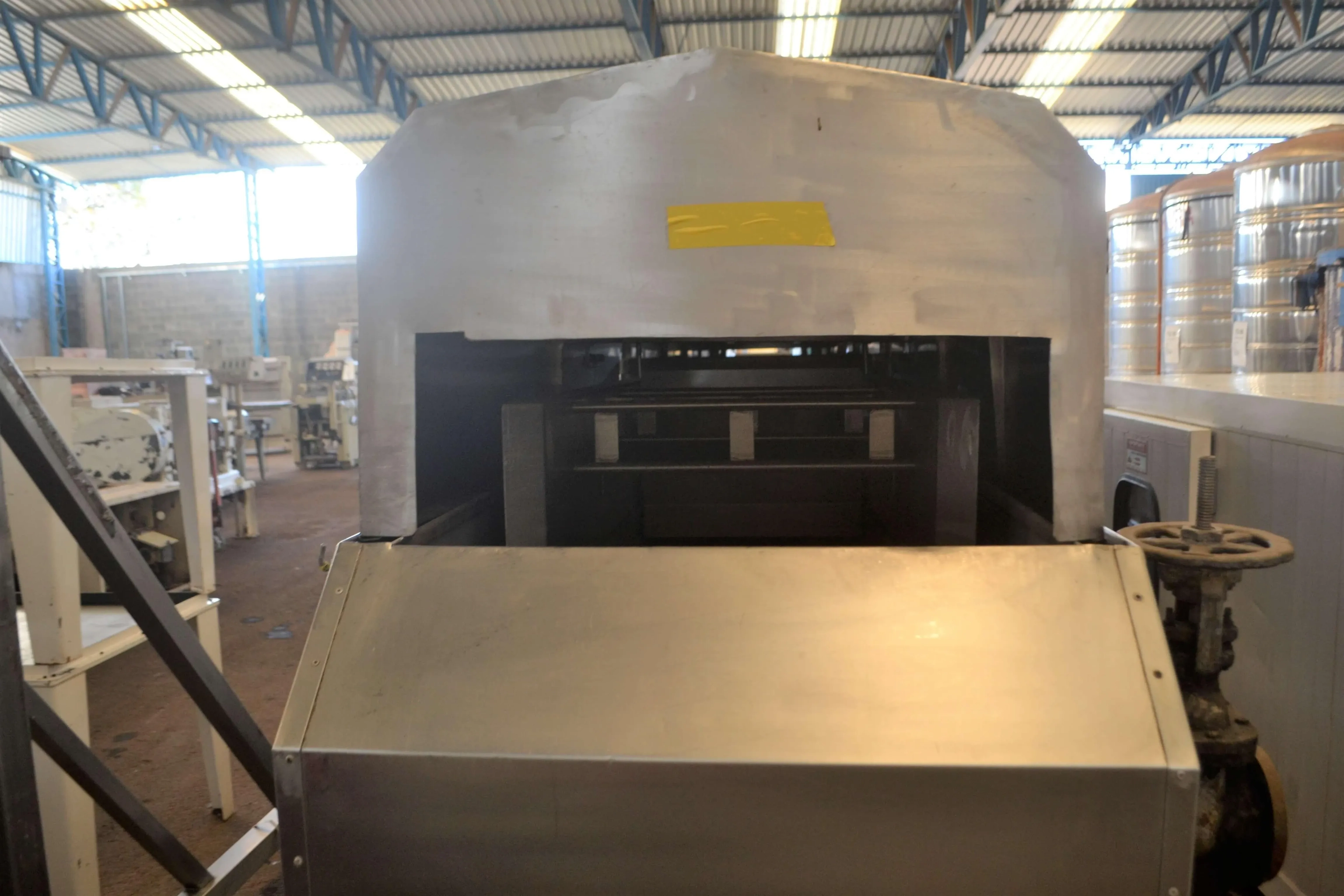 fritador-continuo-para-produtos-de-trigo-350-kg-h-marca-mci