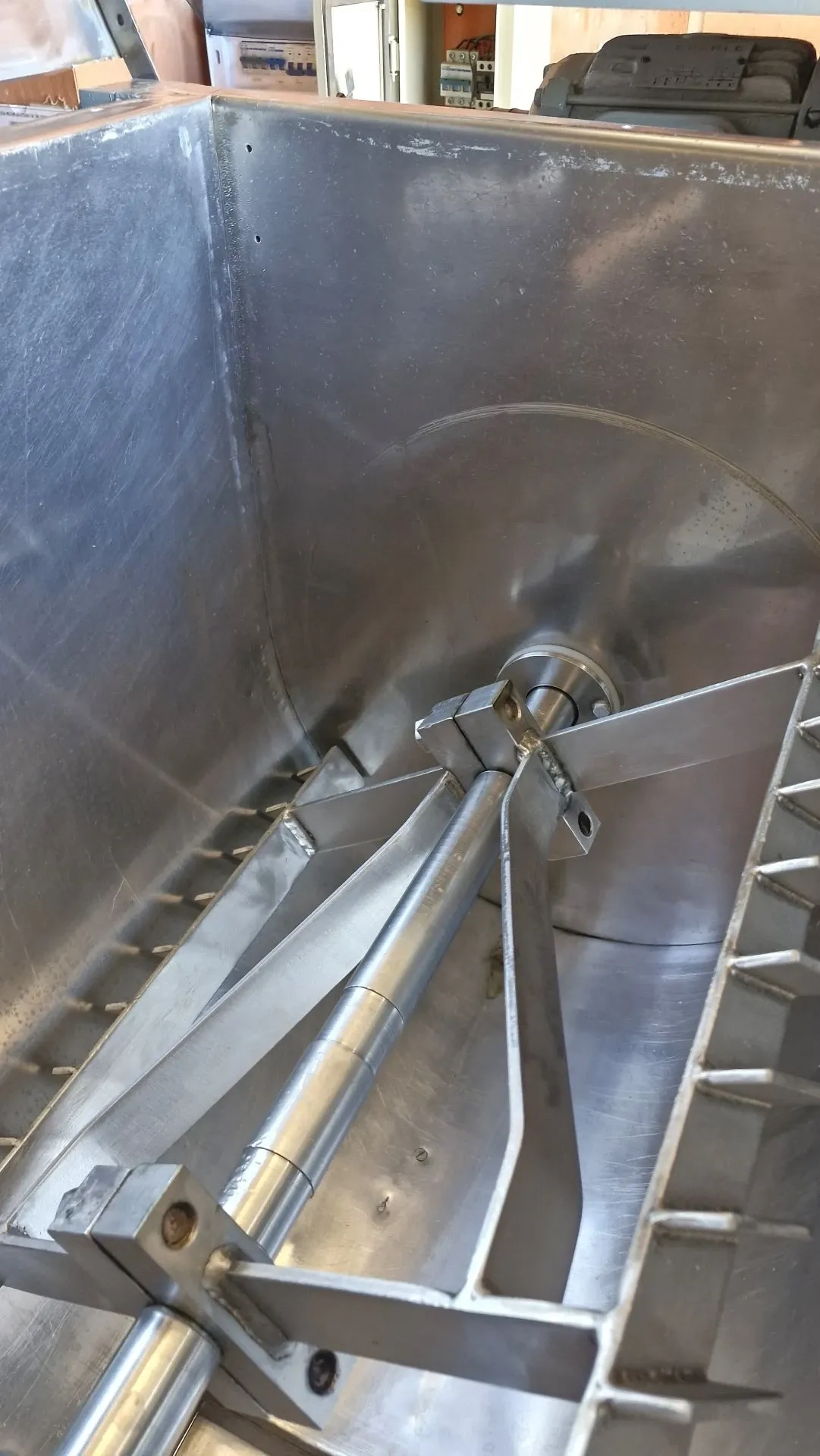 misturador-pas-horizon-inox-raspadores-capacidade-250-lts