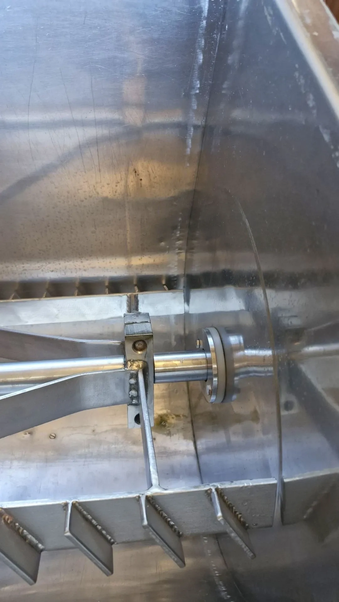 misturador-pas-horizon-inox-raspadores-capacidade-250-lts