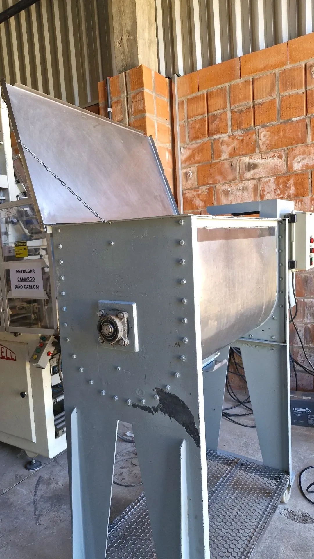 misturador-pas-horizon-inox-raspadores-capacidade-250-lts