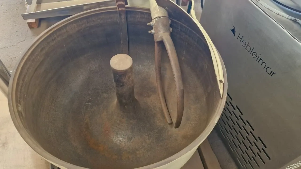 amassadeira-capacidade-30-litros-1