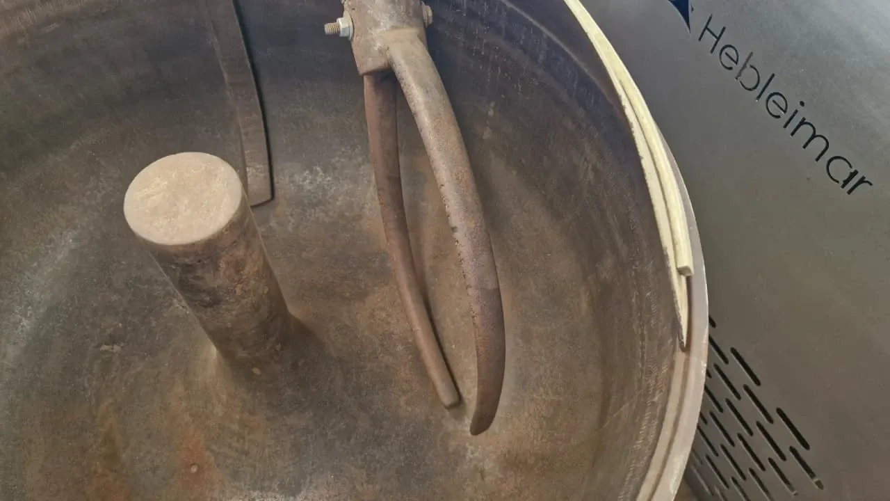 amassadeira-capacidade-30-litros-1