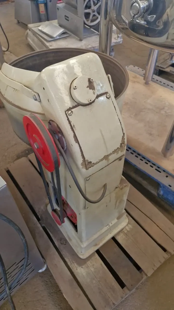 amassadeira-capacidade-30-litros-1