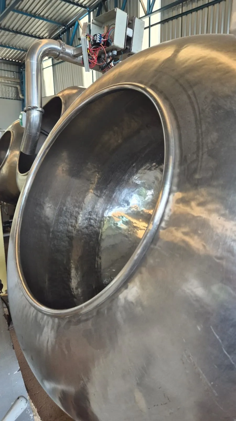 drageadeira-incapi-cap-aprox-250-litros-1